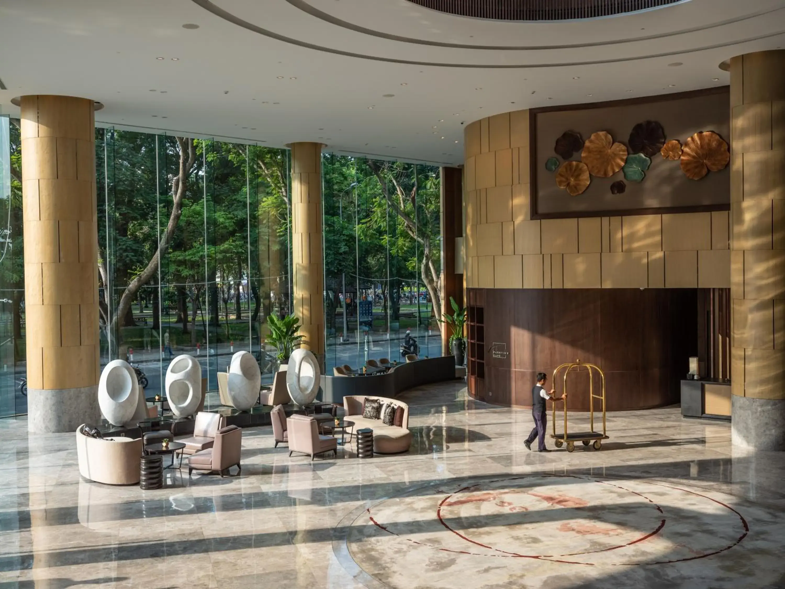 Lobby or reception in New World Saigon Hotel