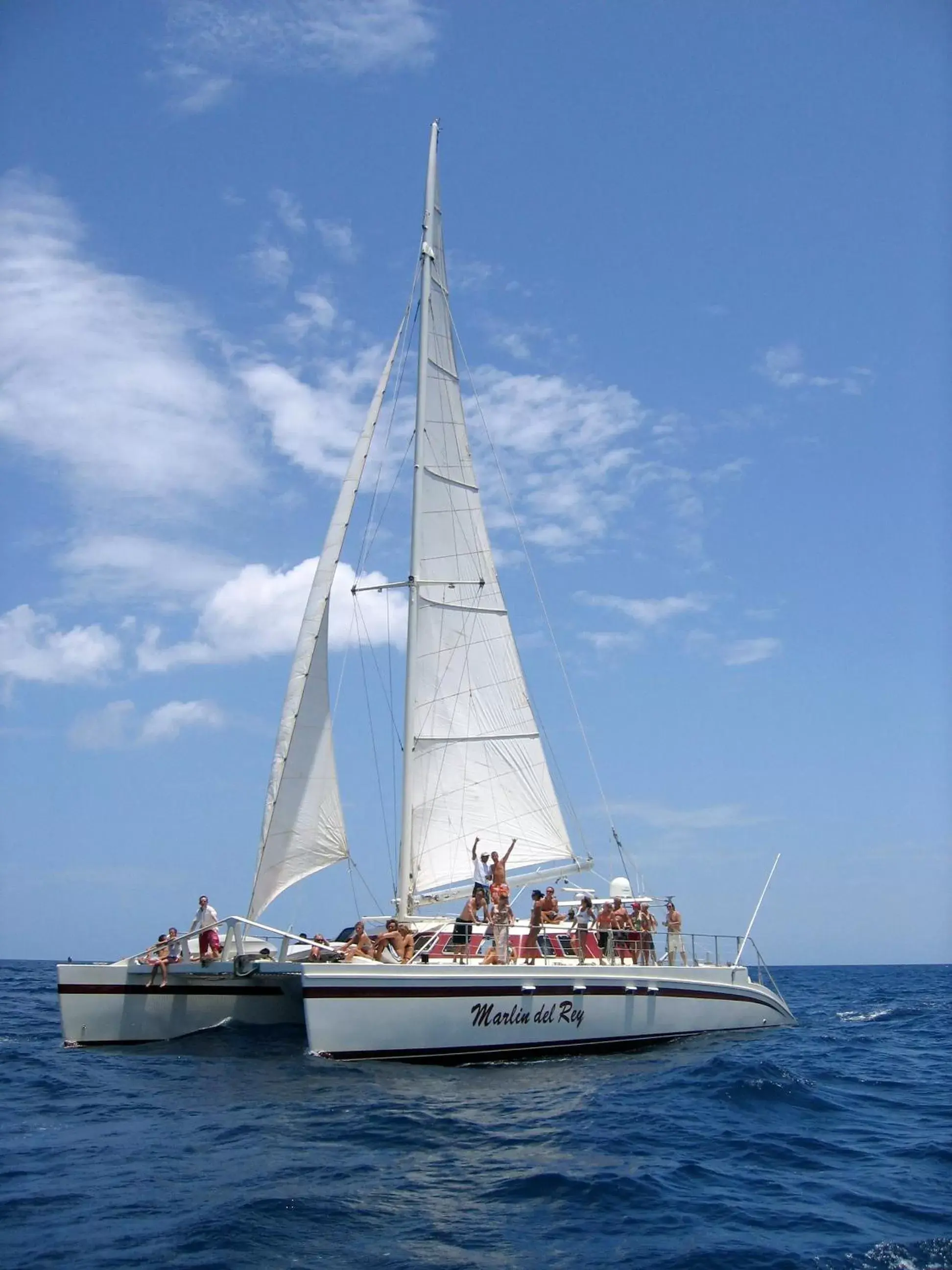 Snorkeling, Windsurfing in Hotel Arco Iris