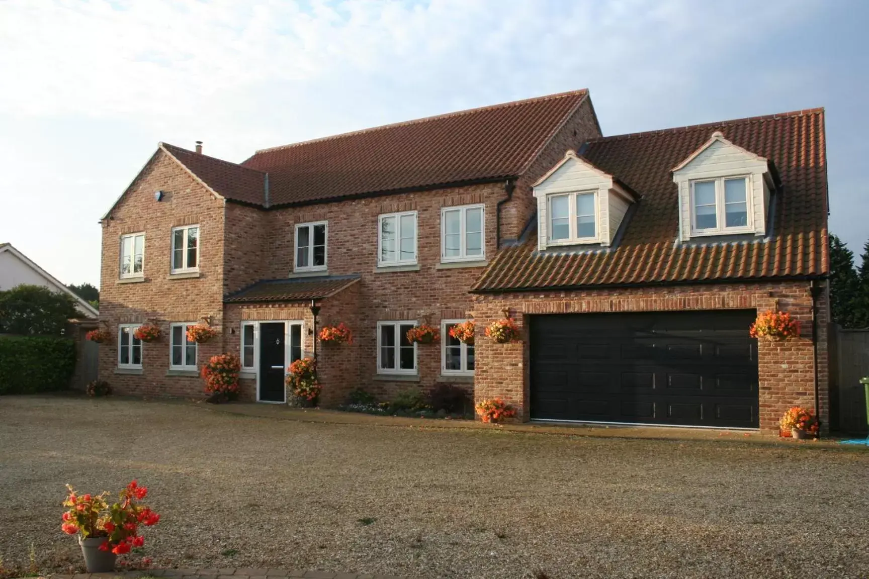 Property Building in Labbadax House