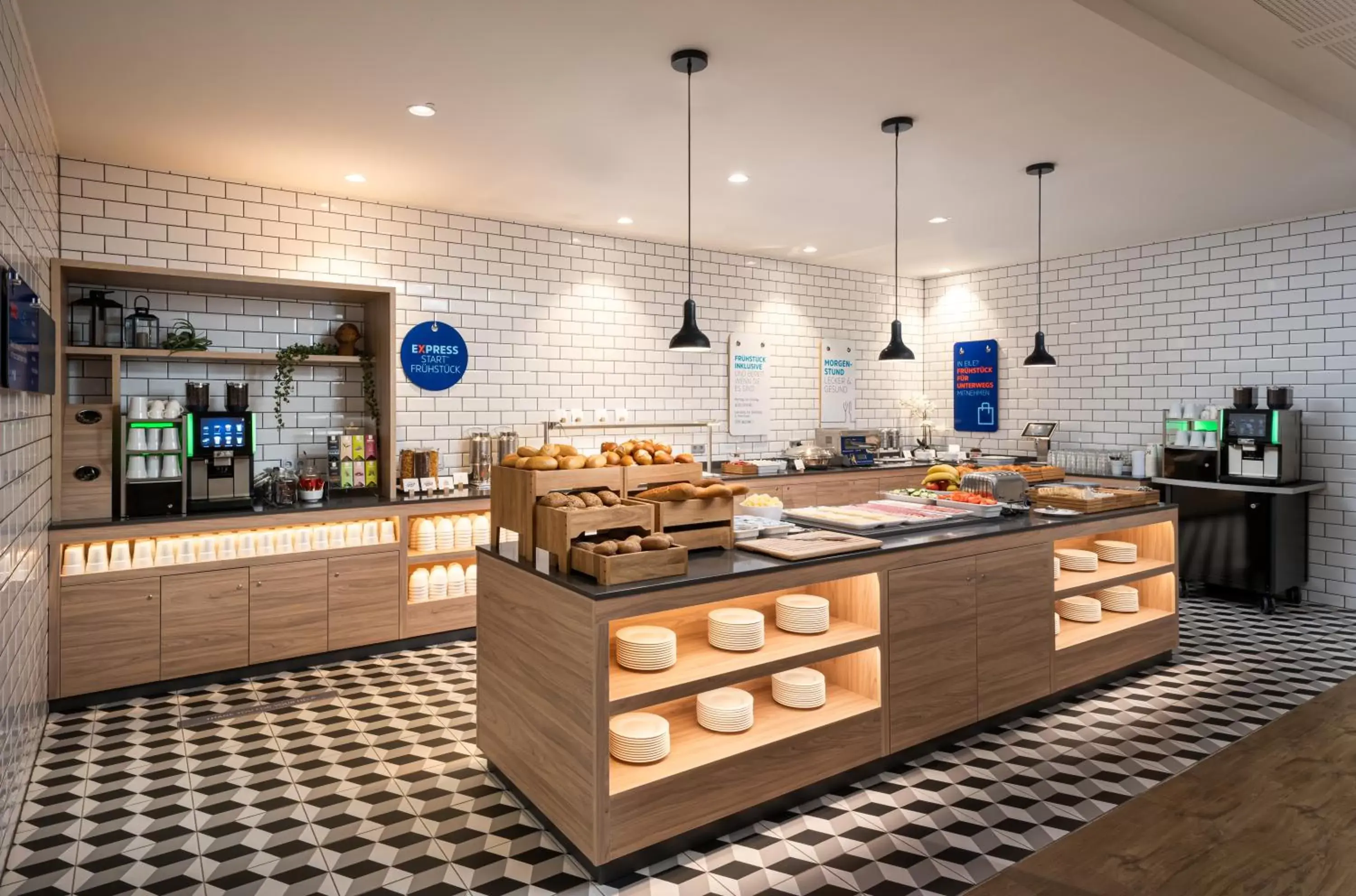 Restaurant/places to eat in Holiday Inn Express - Rosenheim by IHG Restaurant/places to eat in Holiday Inn Express - Rosenheim by IHG