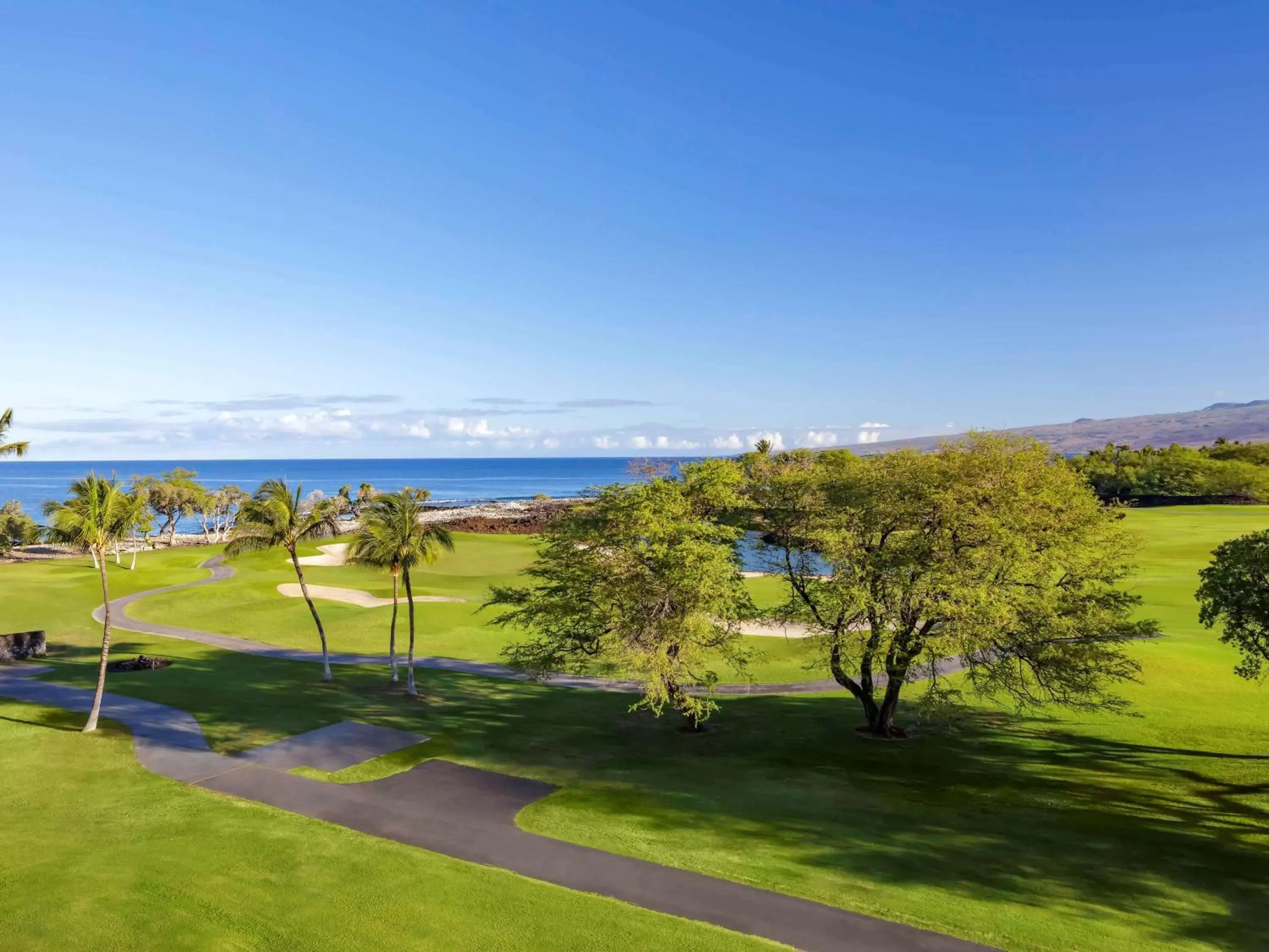 Golfcourse in Fairmont Orchid