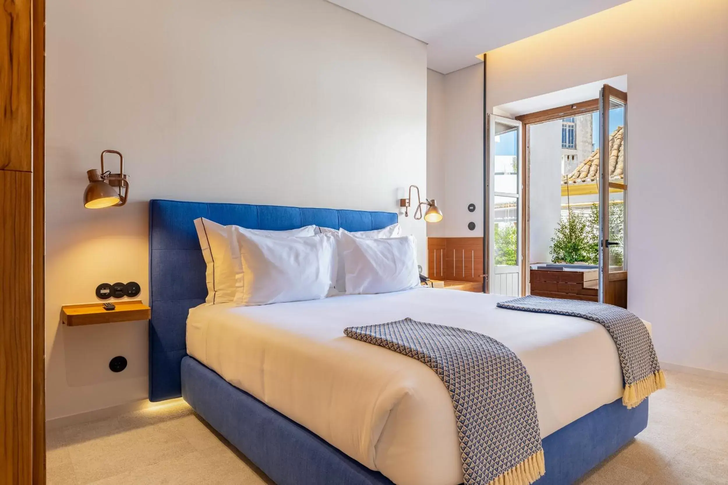 Suite Jacuzzi in 3HB Faro Suite Jacuzzi in 3HB Faro