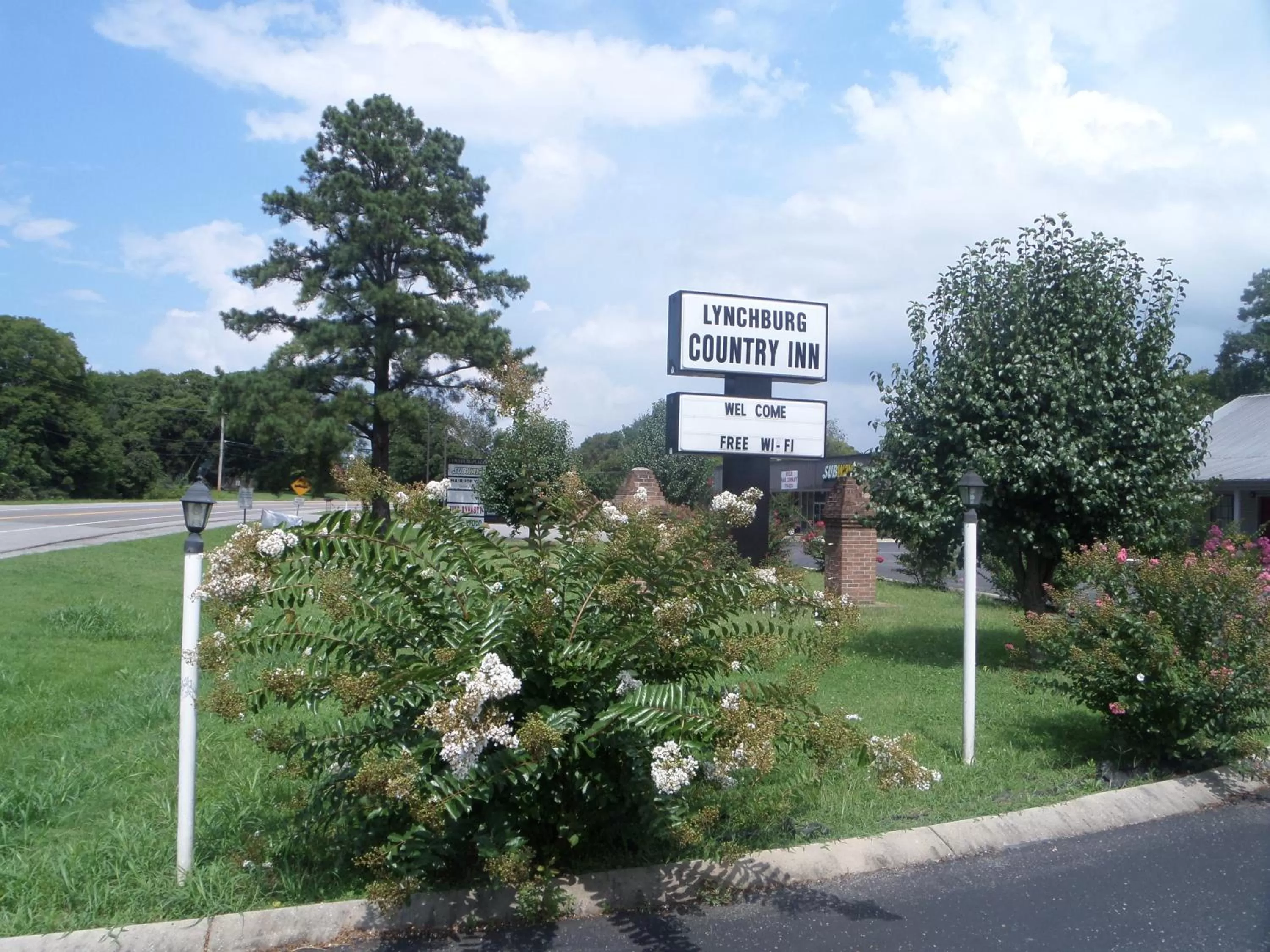 Day in Lynchburg Country Inn