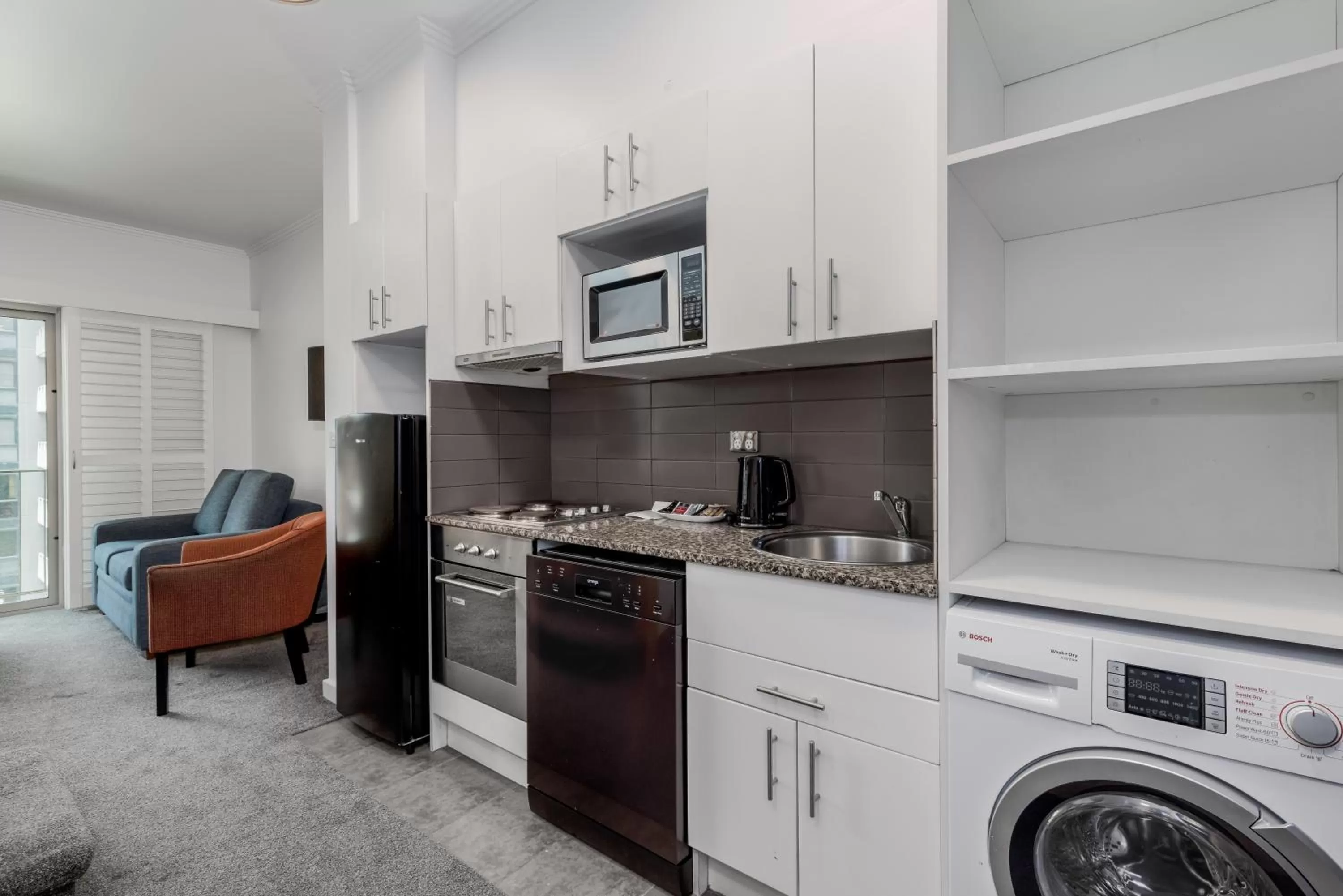 Kitchen or kitchenette in Alto Hotel On Bourke