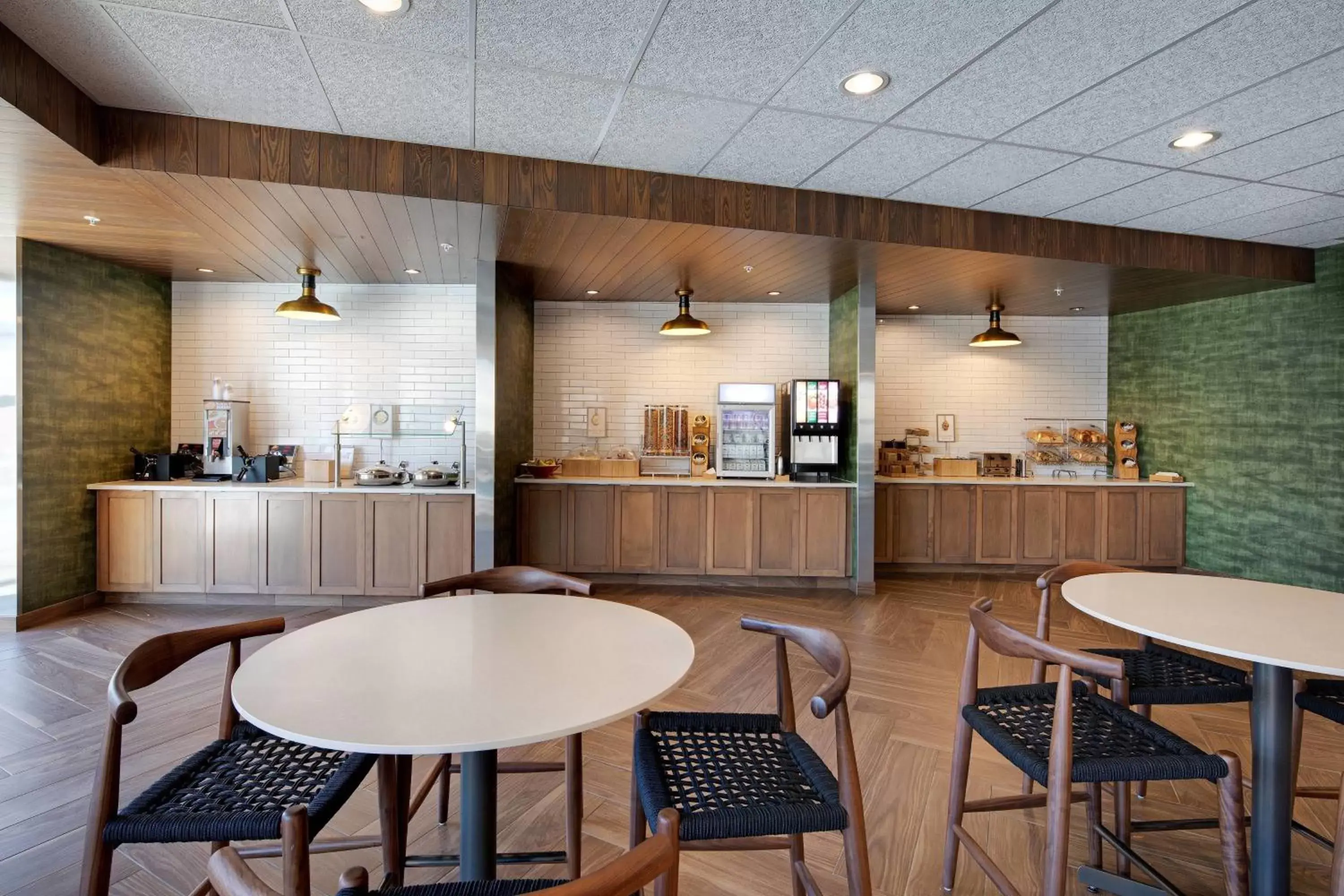 Breakfast, Restaurant/Places to Eat in Fairfield Inn & Suites by Marriott Tampa Wesley Chapel