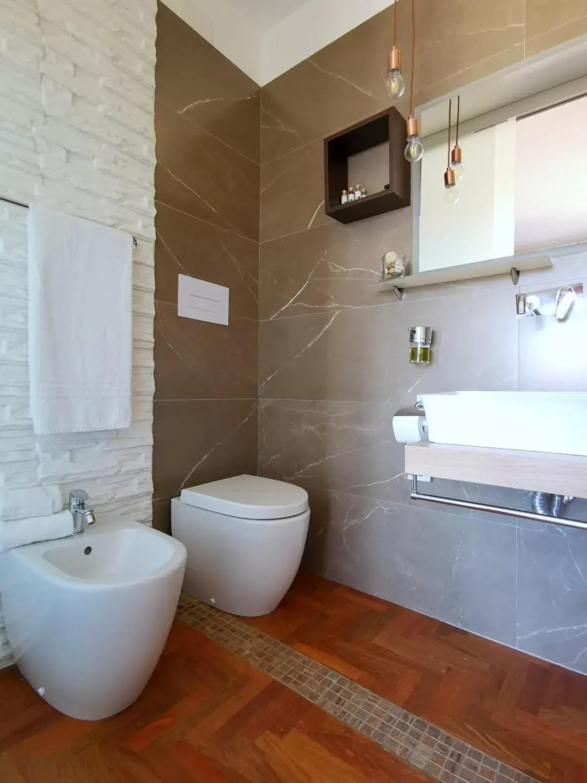 Bathroom in Villa La Lumia B&B Suites & Apartments