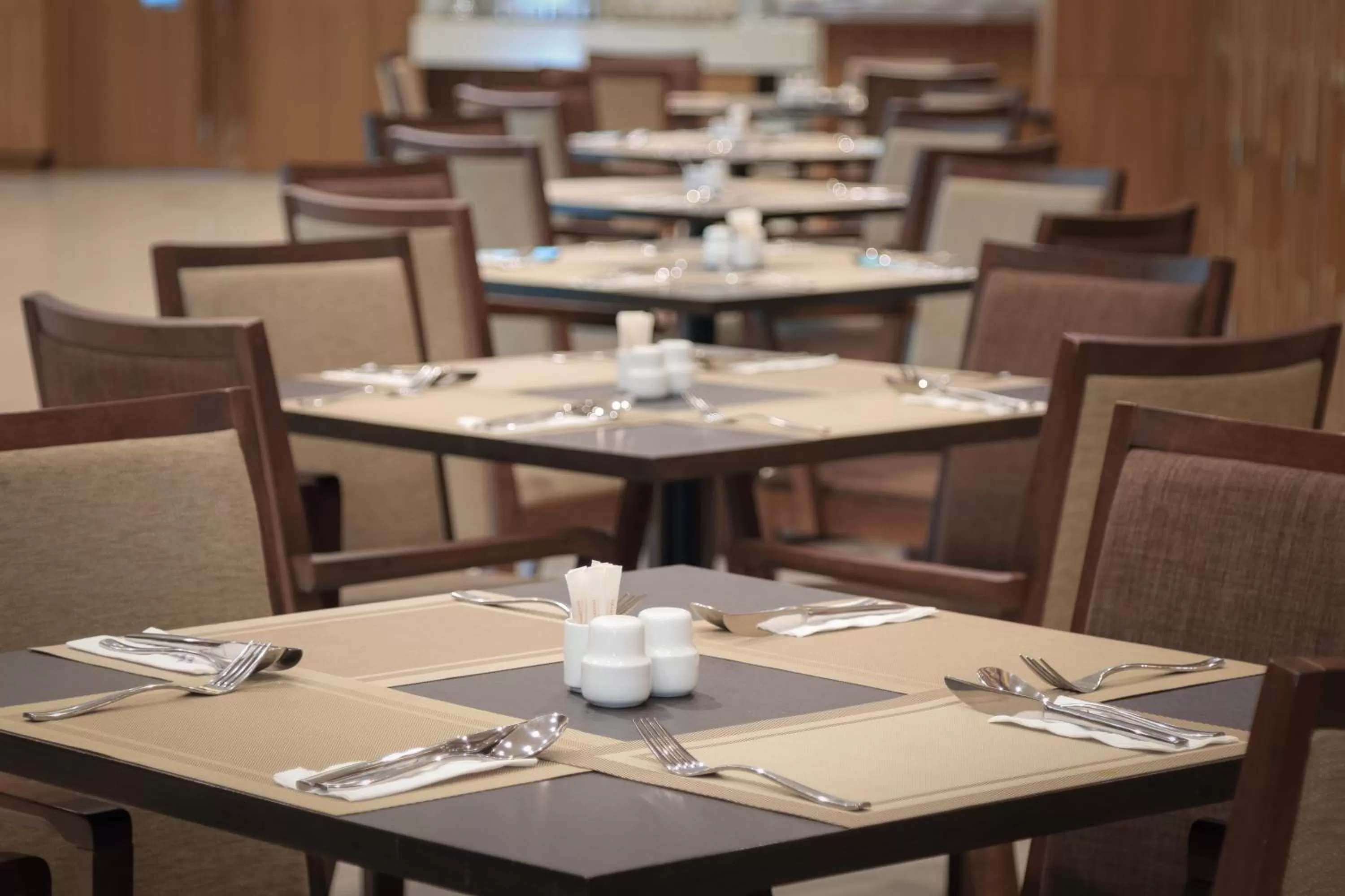 Restaurant/places to eat in Grand Fortune Hotel Nakhon Si Thammarat