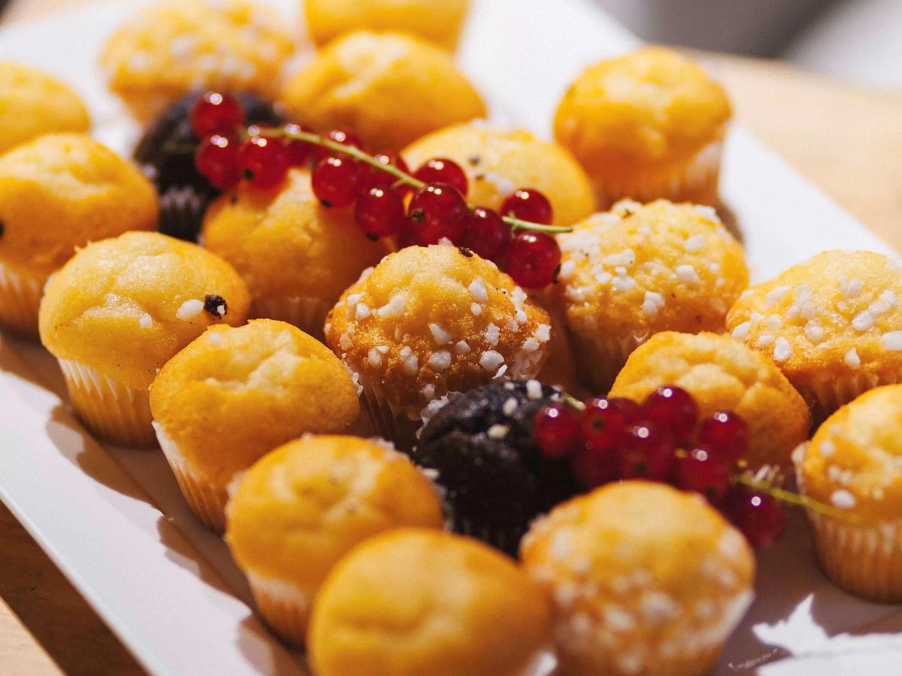 Restaurant/places to eat in ibis Styles Basel City