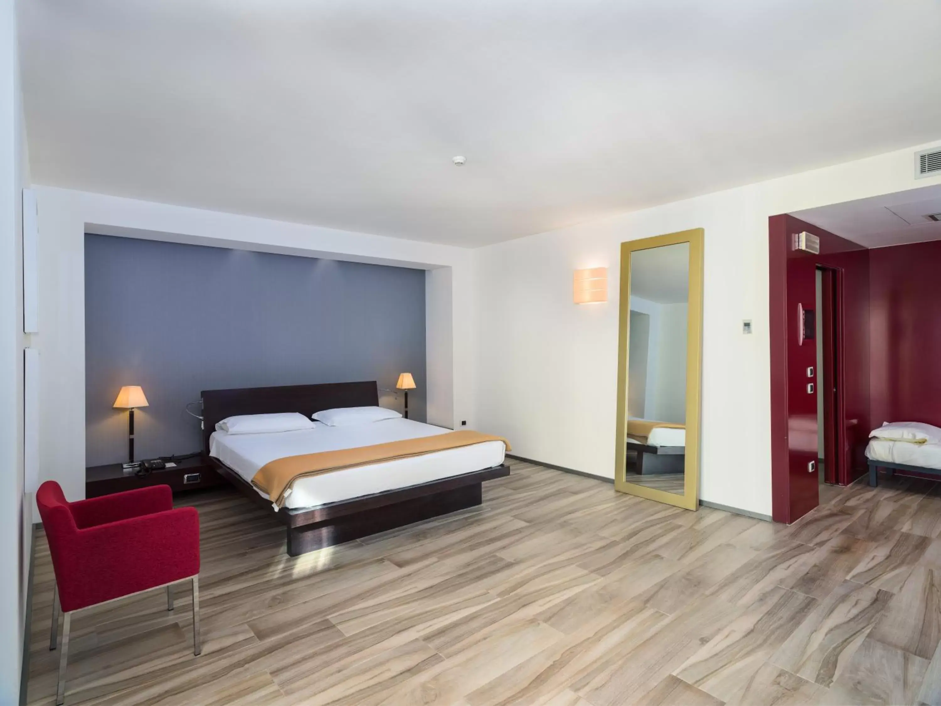 Bed in Grand Hotel Tiziano E Dei Congressi Bed in Grand Hotel Tiziano E Dei Congressi