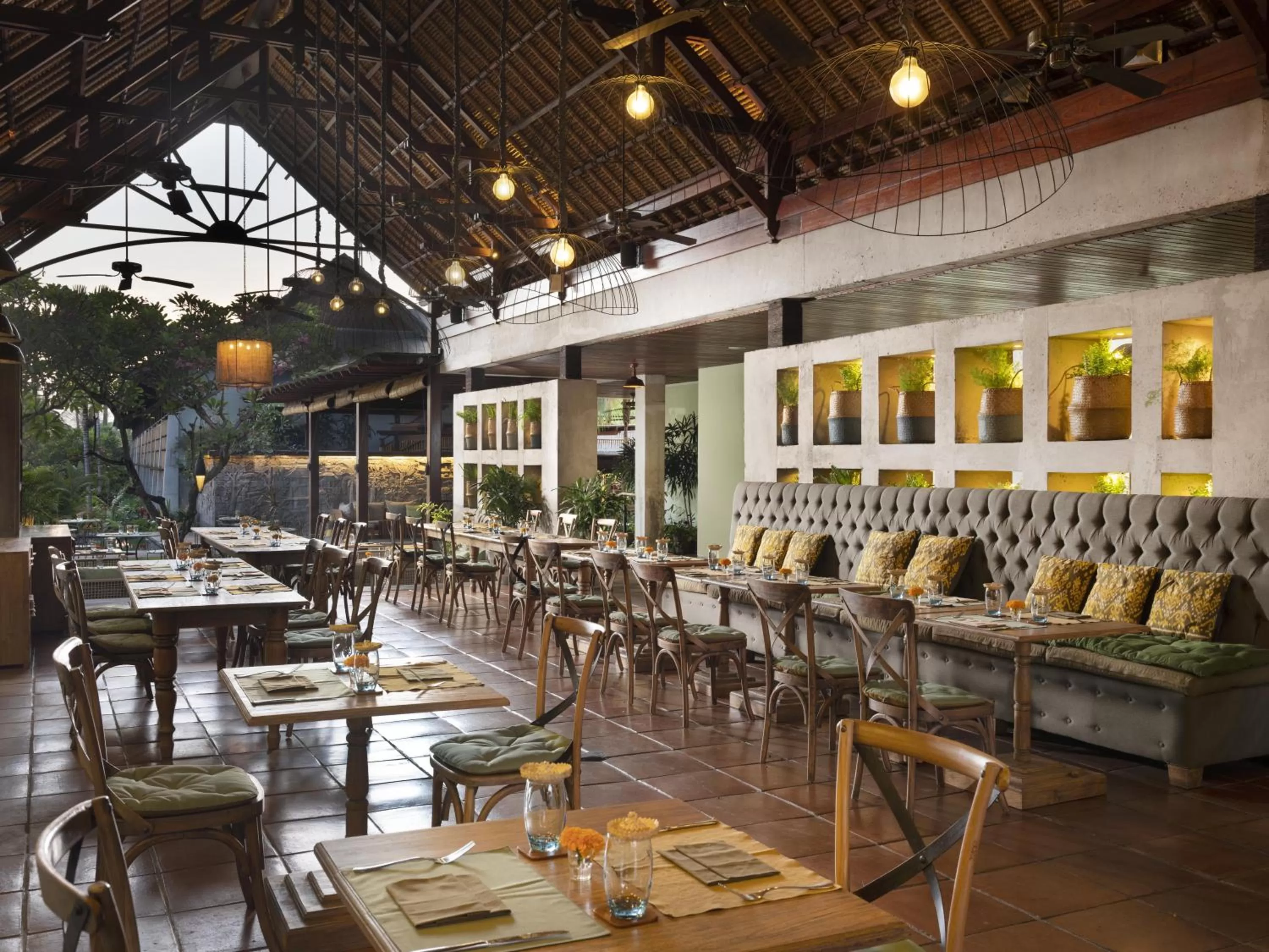 Restaurant/places to eat in Alaya Resort Ubud