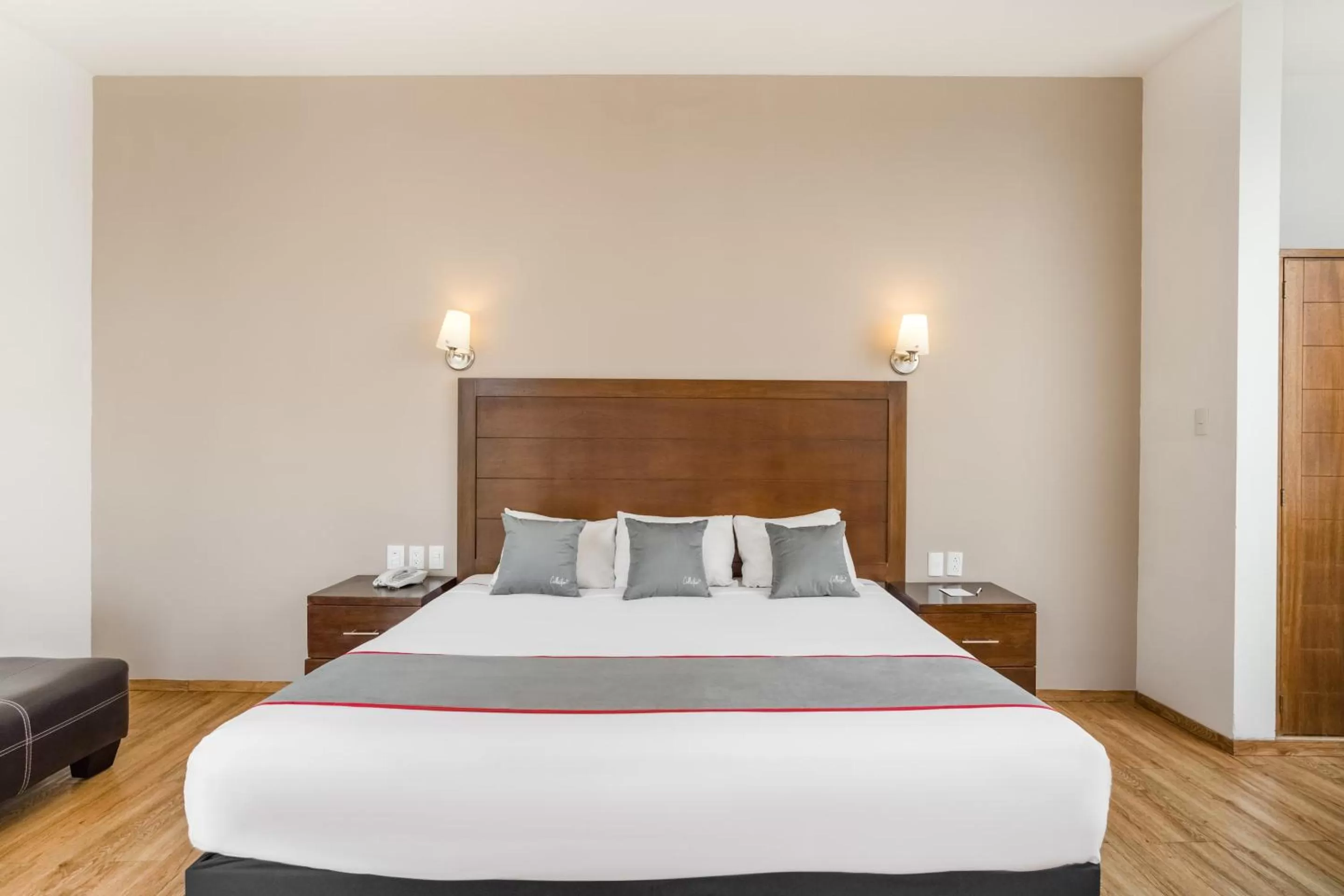 Bedroom, Bed in Hotel Quinta Allende