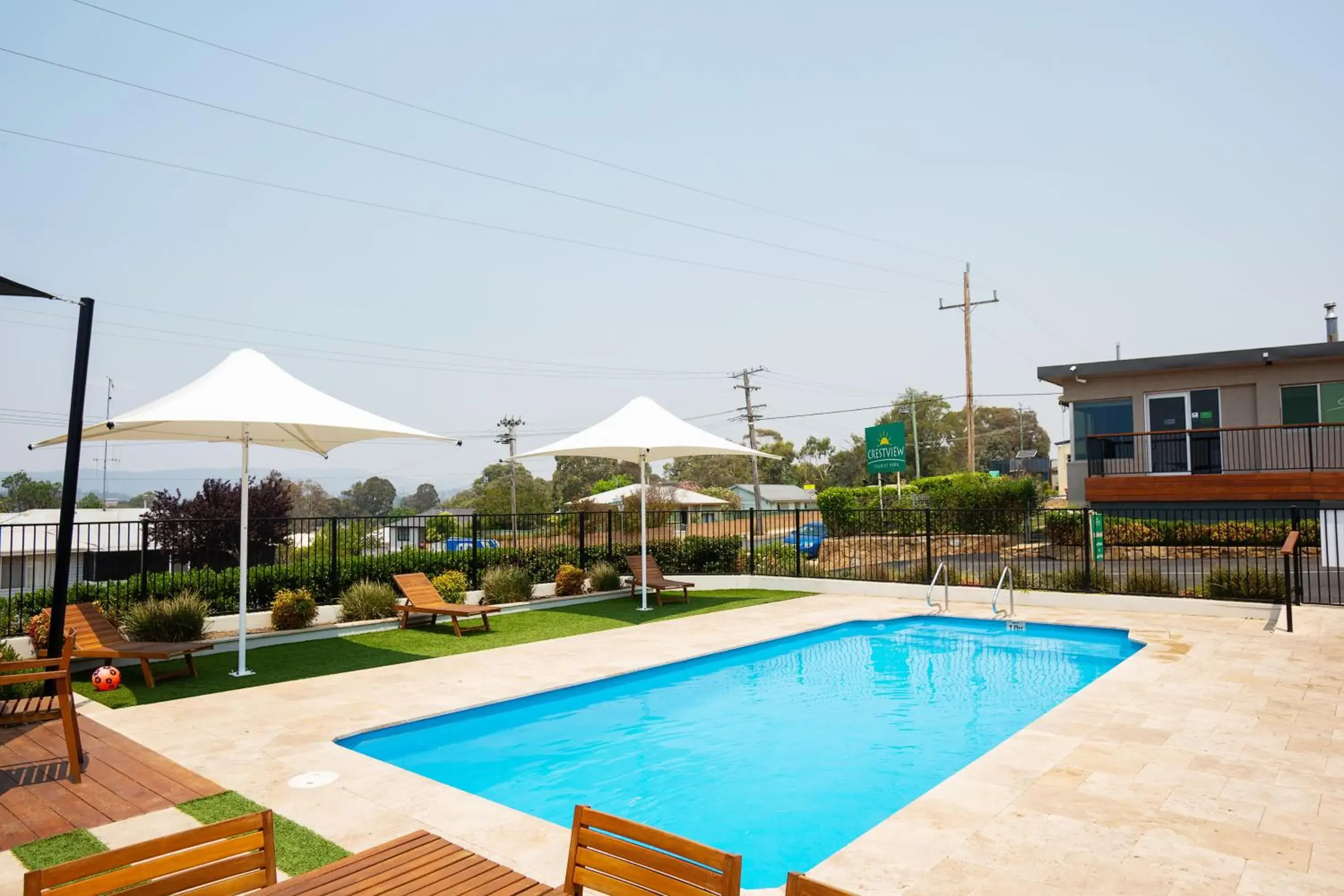 Swimming Pool in Crestview Tourist Park