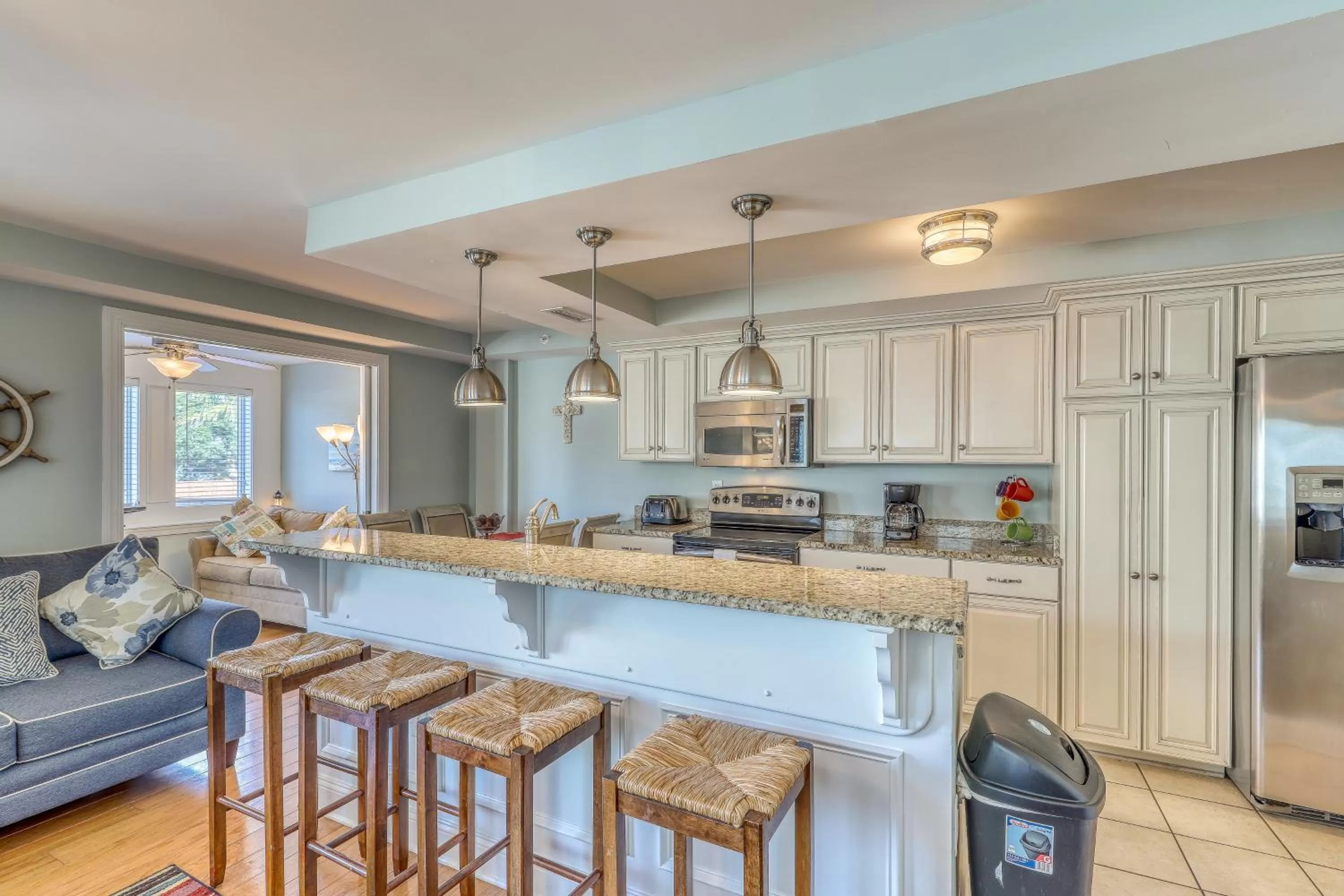 Kitchen/Kitchenette in Tybee Cruisin'