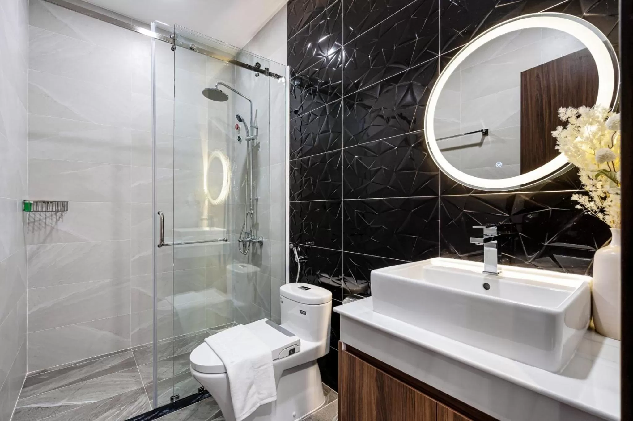 Quadruple Room with Bathroom in VIN HOTEL