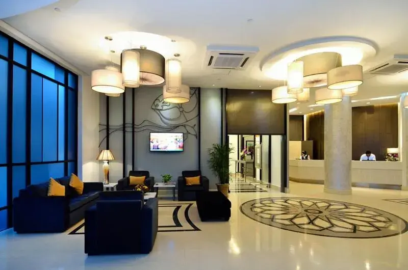 Lobby or reception, Lounge/Bar in Holiday Villa Hotel & Suites Kota Bharu