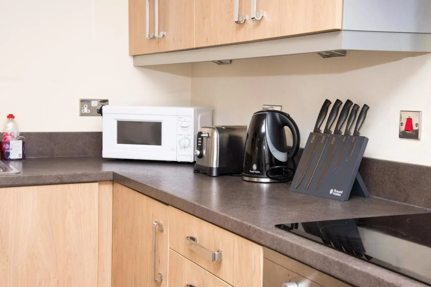 Dining area, Kitchen/Kitchenette in Dazzon Apartments - HUB - Central MK