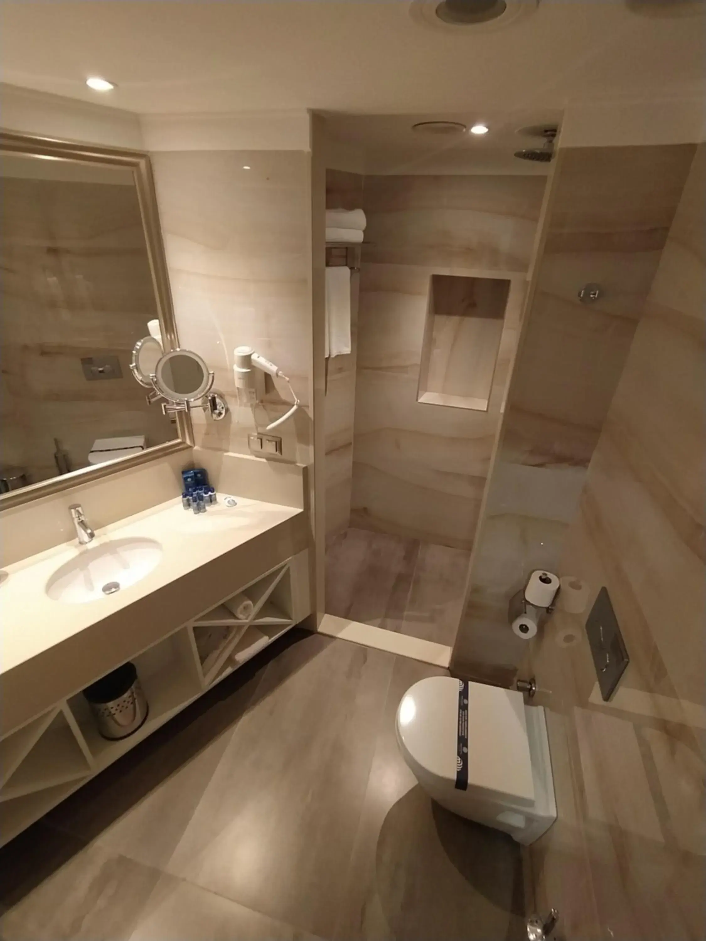 Standard Twin Room in Mirart Hotel Boutique & SPA Yalova Standard Twin Room in Mirart Hotel Boutique & SPA Yalova