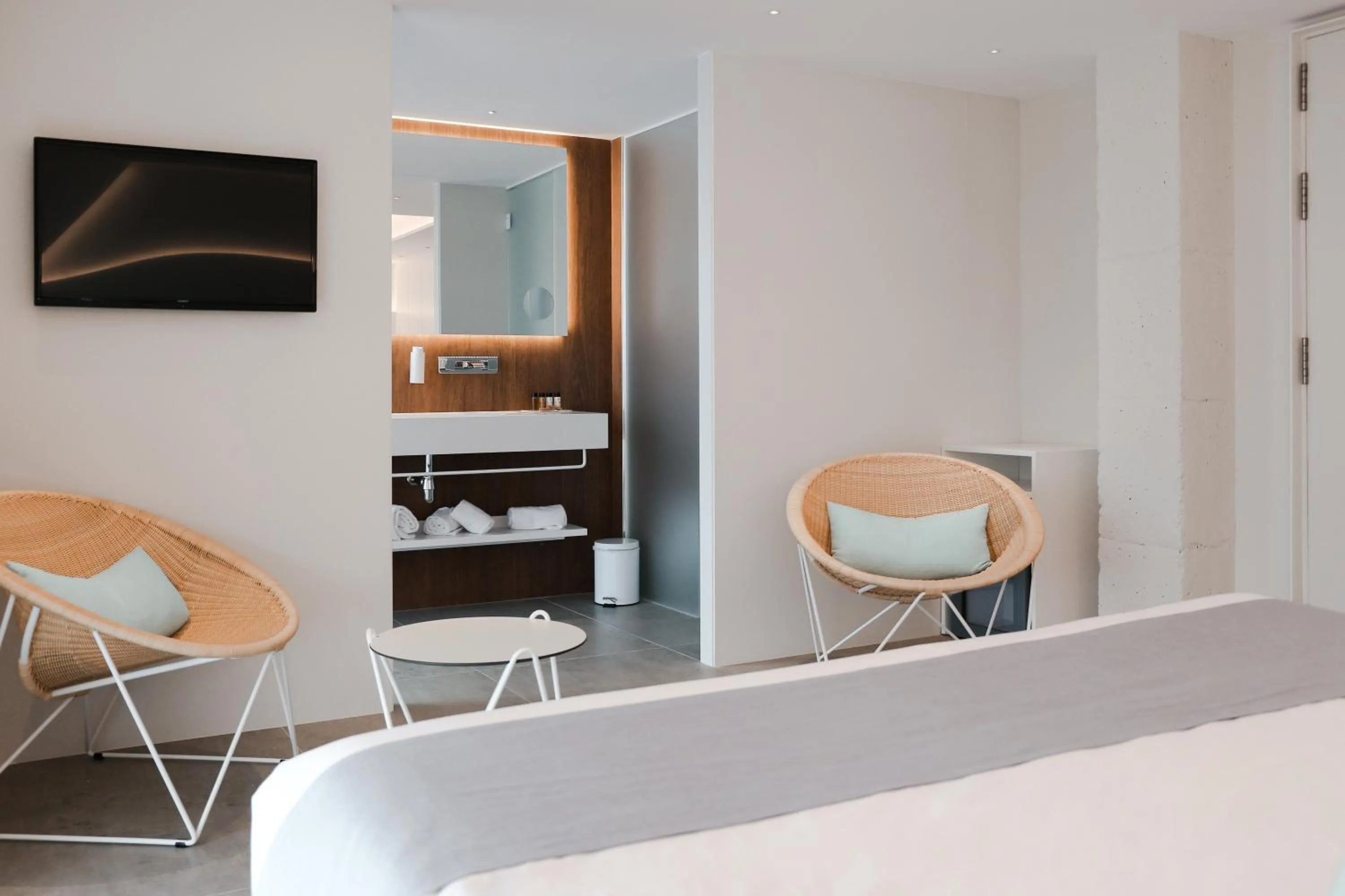 Photo of the whole room, Bed in KAKTUS Hotel Kaktus Playa