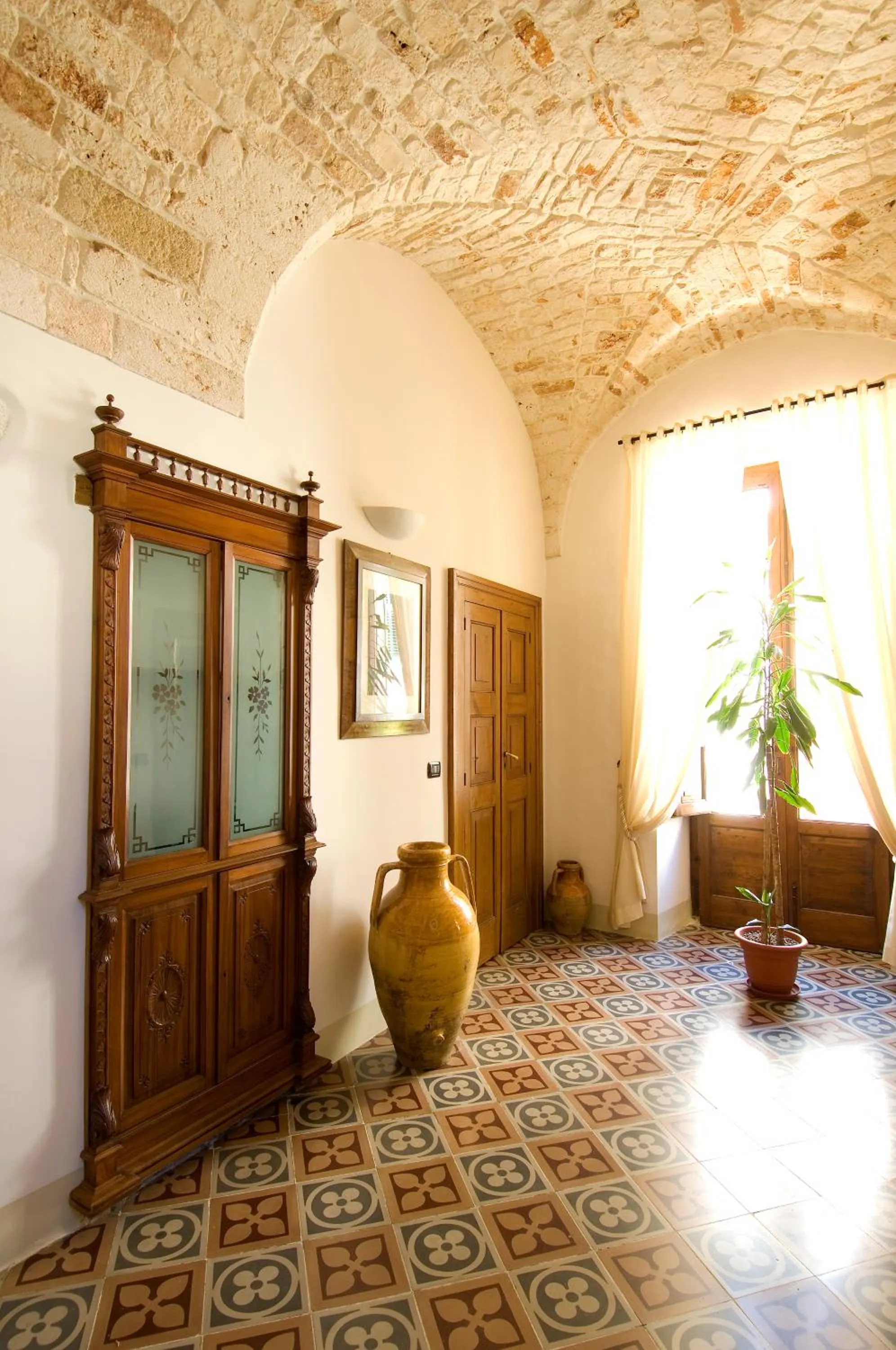 Decorative detail in Hotel Palazzo D'Erchia