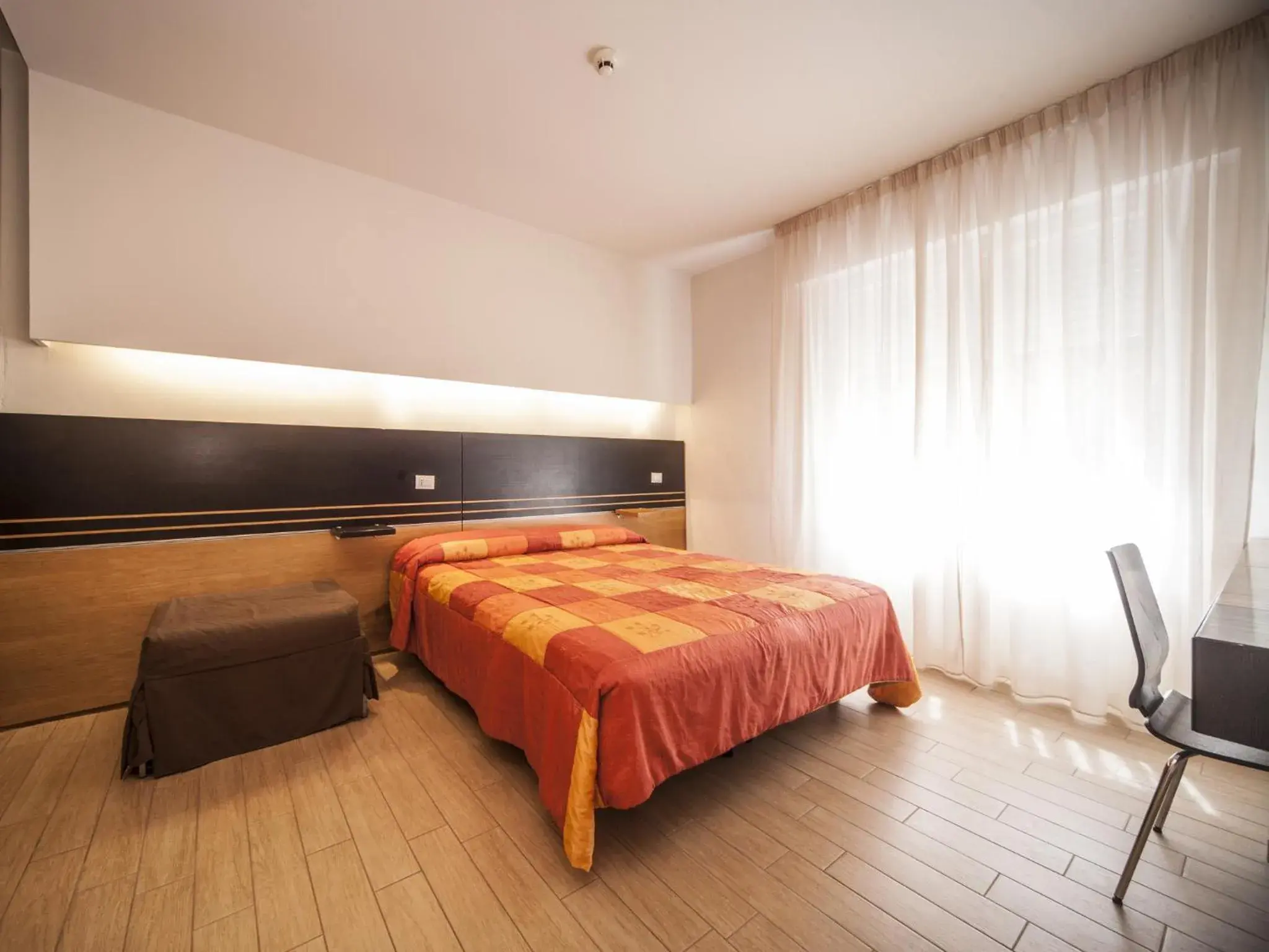 Photo of the whole room, Bed in Hotel Villa Lalla