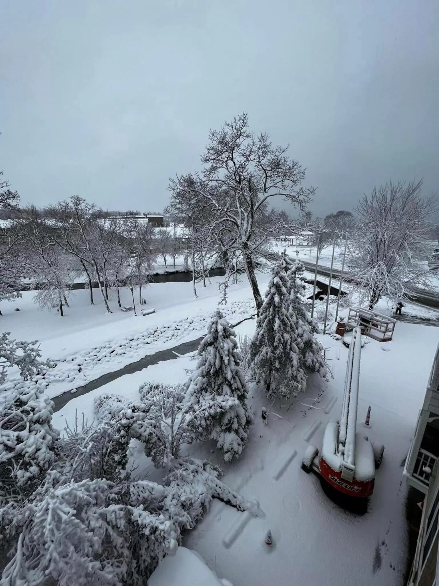 Winter in Mill Creek Hotel