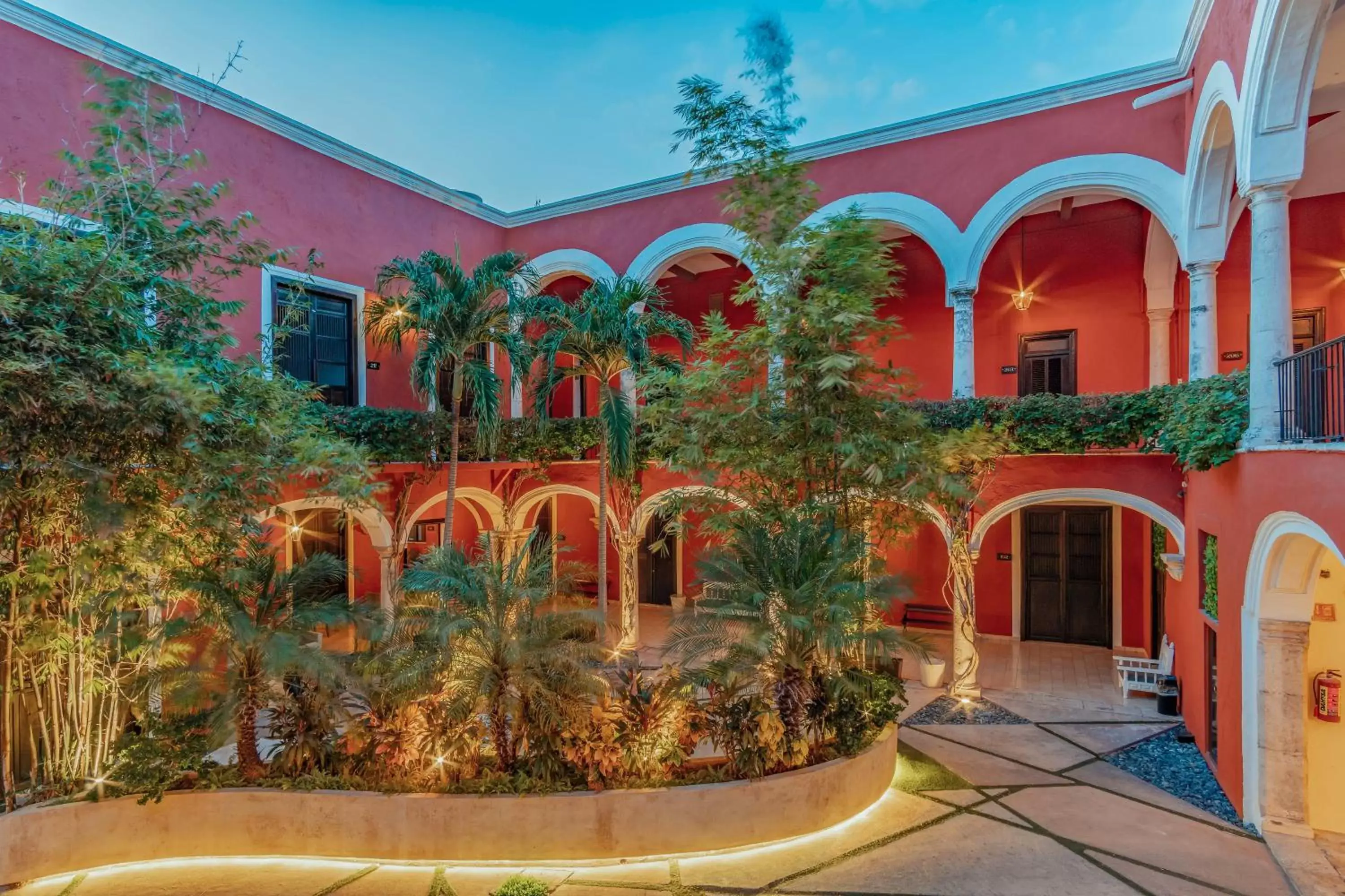 Garden, Property Building in Hotel HO Merida