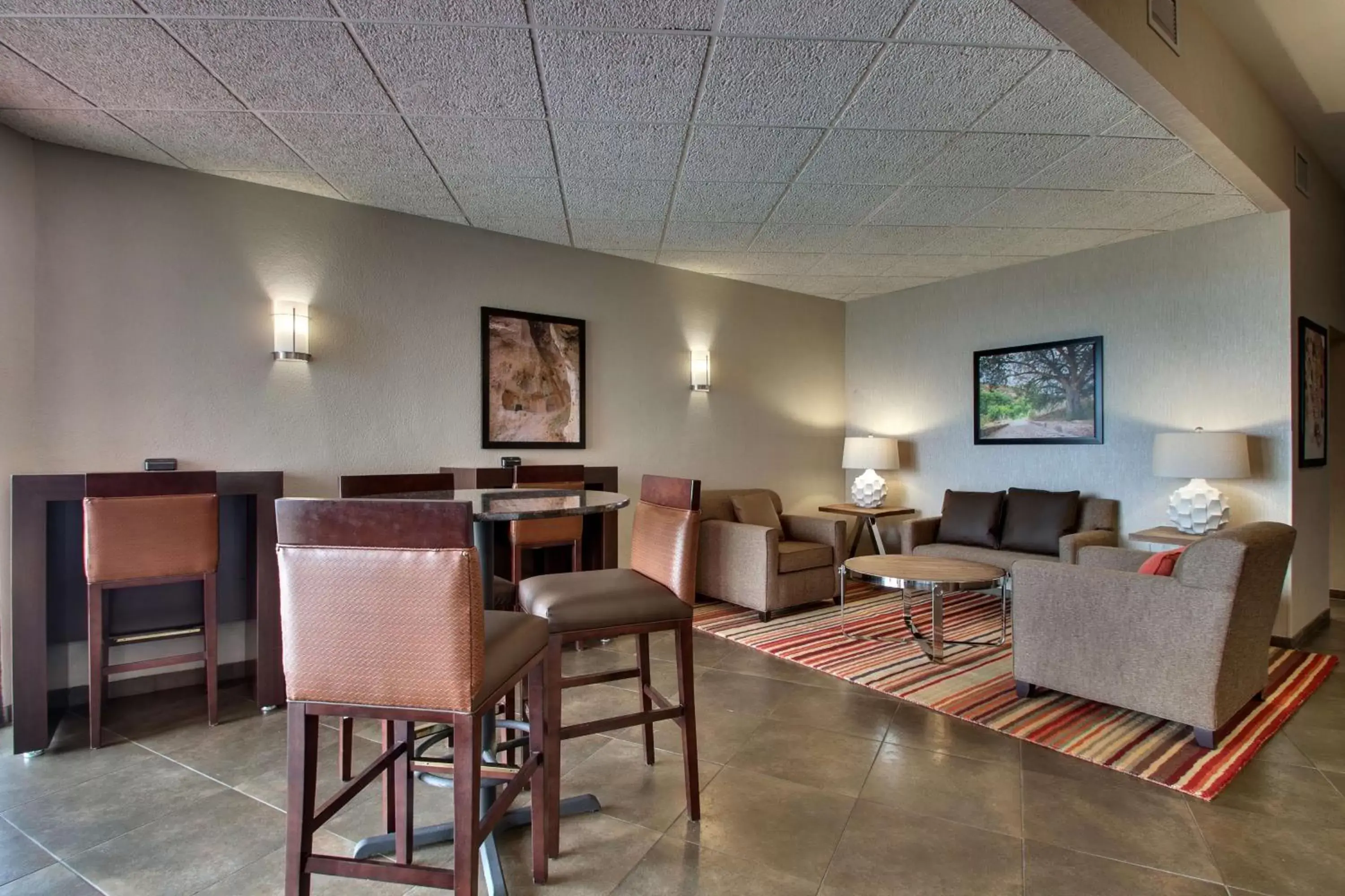 Lobby or reception in Drury Inn & Suites Albuquerque North