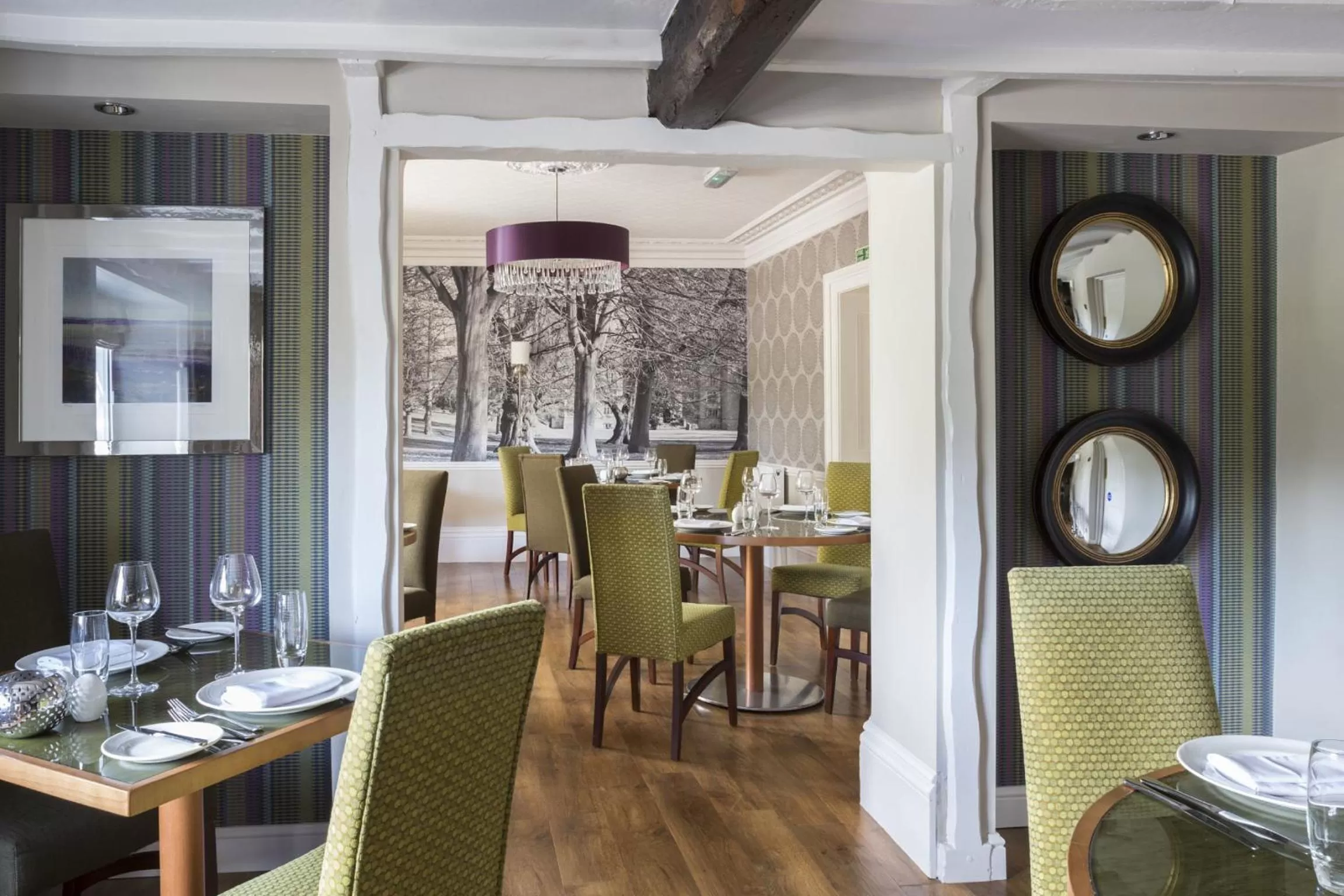 Restaurant/places to eat in Banbury Wroxton House Hotel