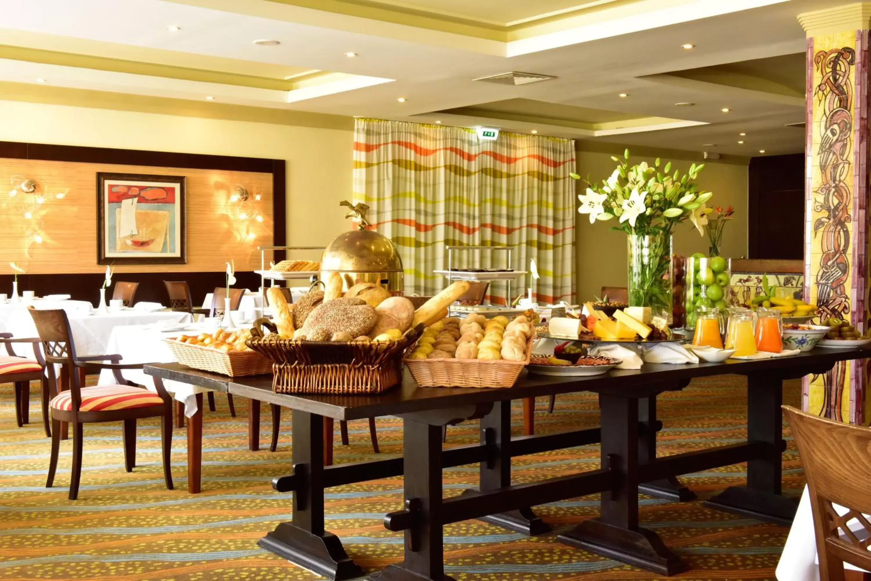 Restaurant/places to eat in Pestana Viking Beach & SPA Resort Restaurant/places to eat in Pestana Viking Beach & SPA Resort