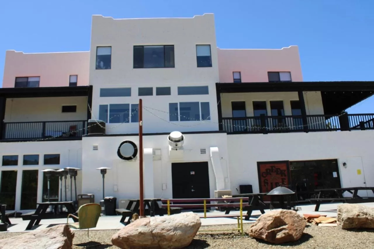Patio in Creekside Lodge and Cabins