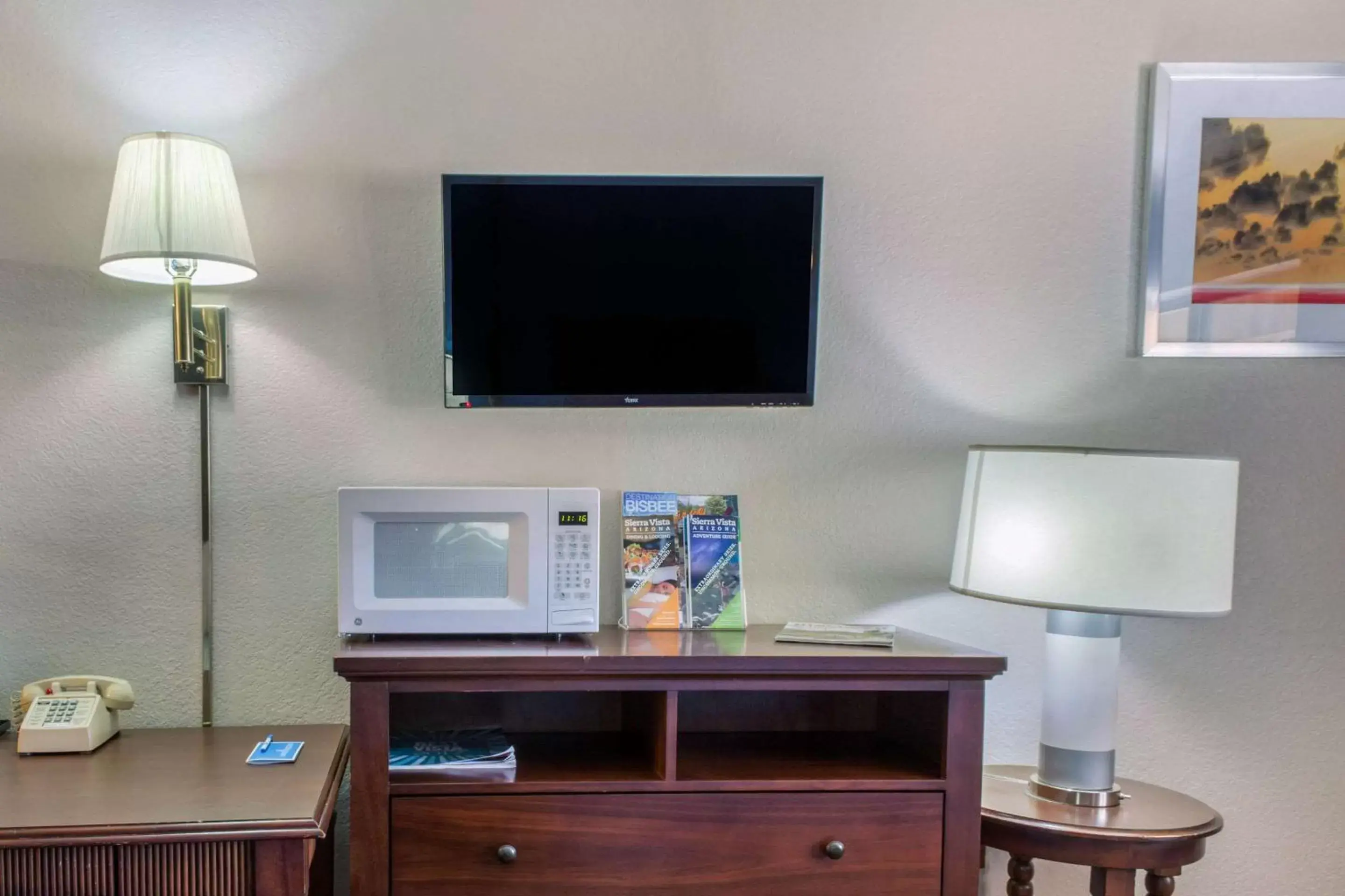 Photo of the whole room, TV/Entertainment Center in Rodeway Inn near Ft Huachuca