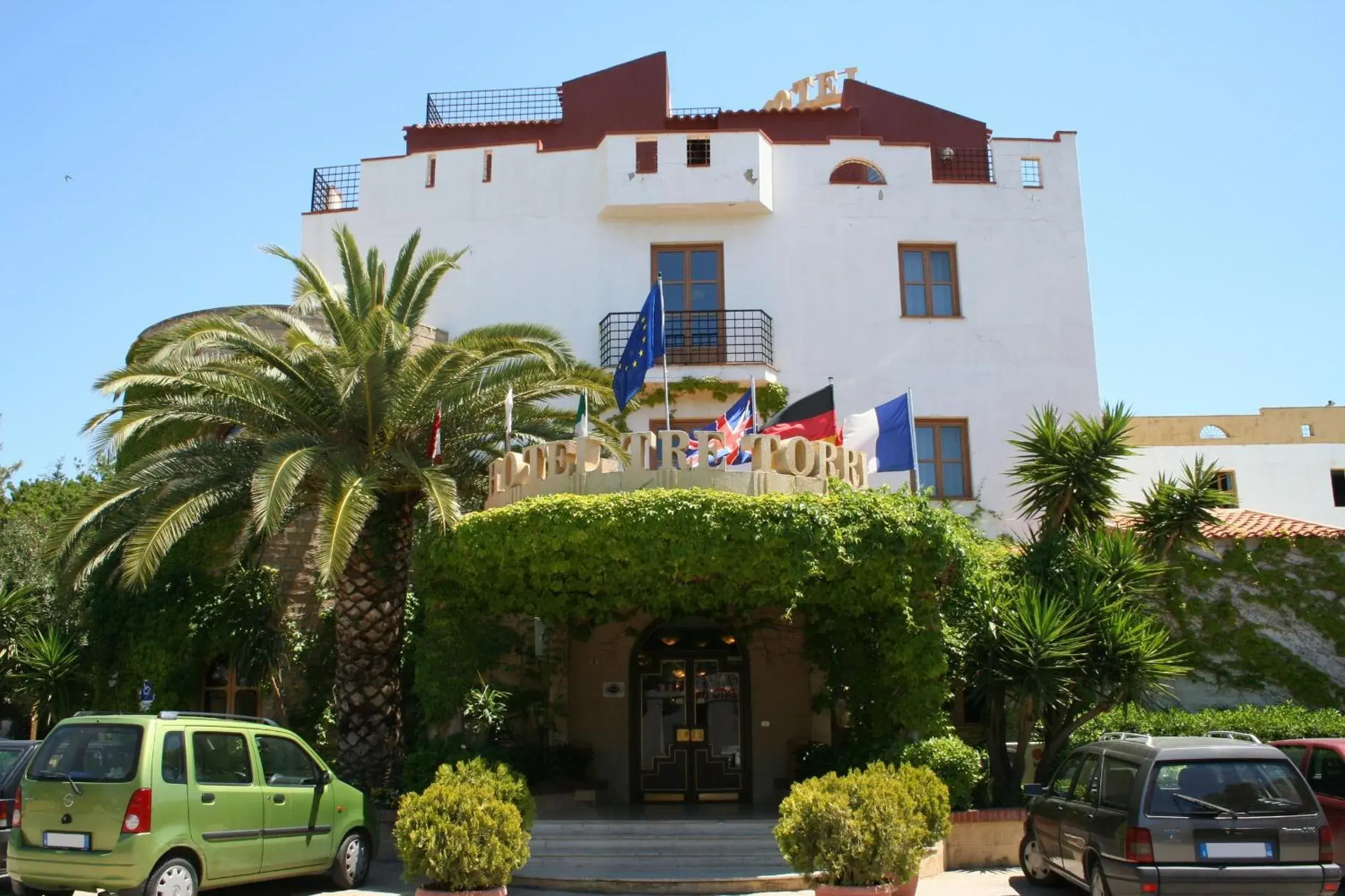 Facade/entrance, Property Building in Hotel Tre Torri