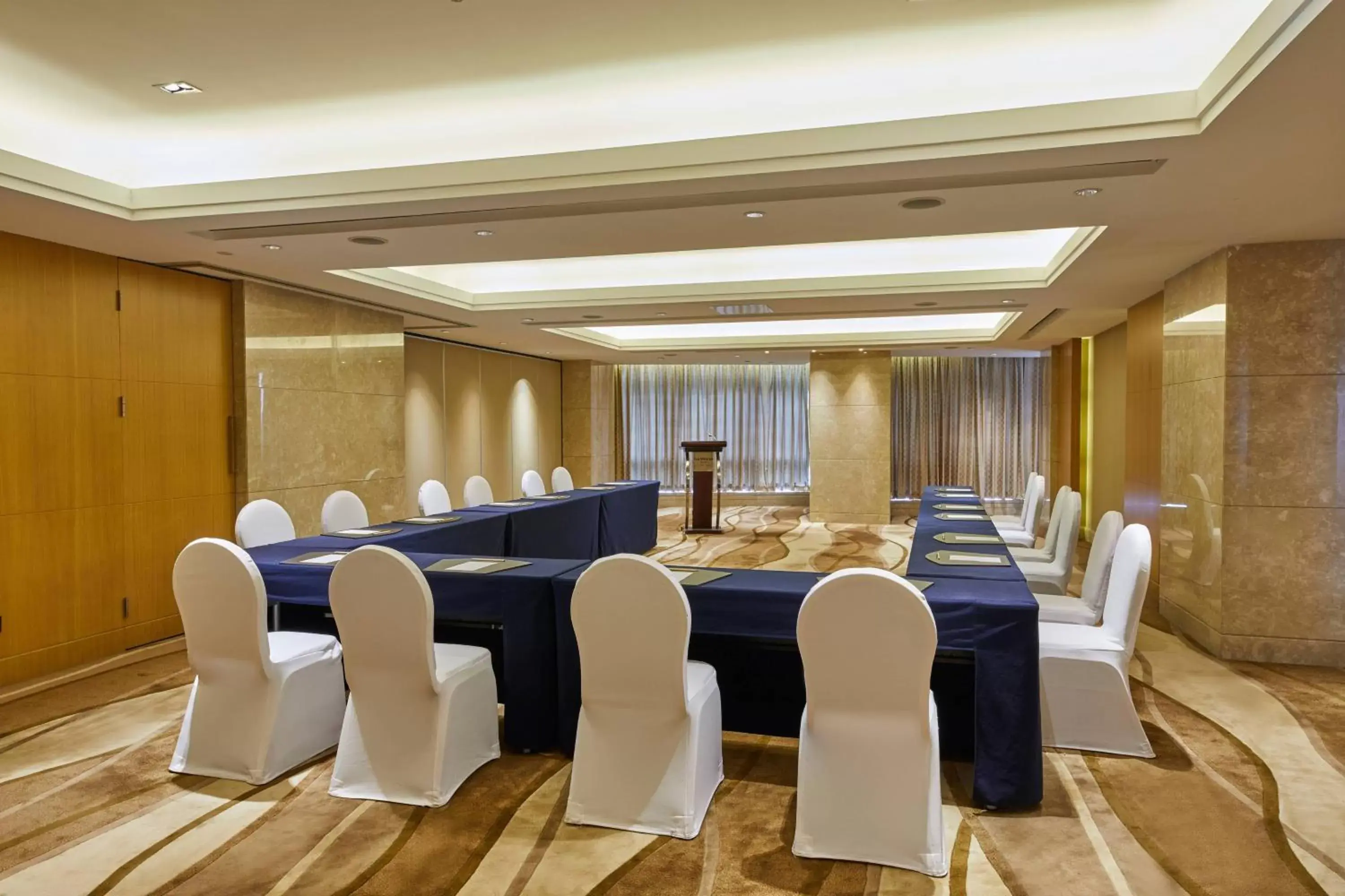 Meeting/conference room in The Westin Nanjing Xuanwu Lake
