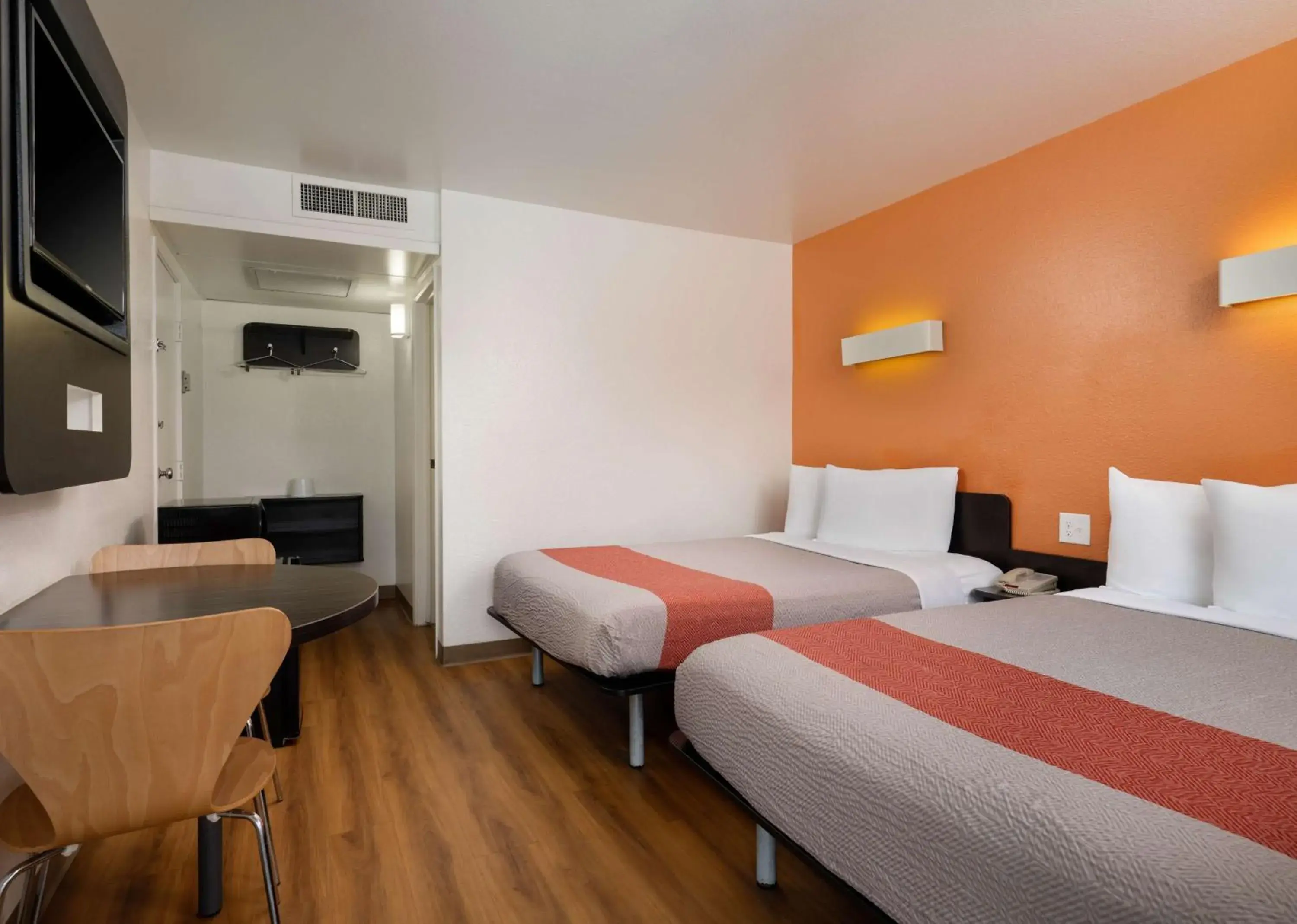 Beach, Bed in Motel 6-Pismo Beach, CA Beach, Bed in Motel 6-Pismo Beach, CA