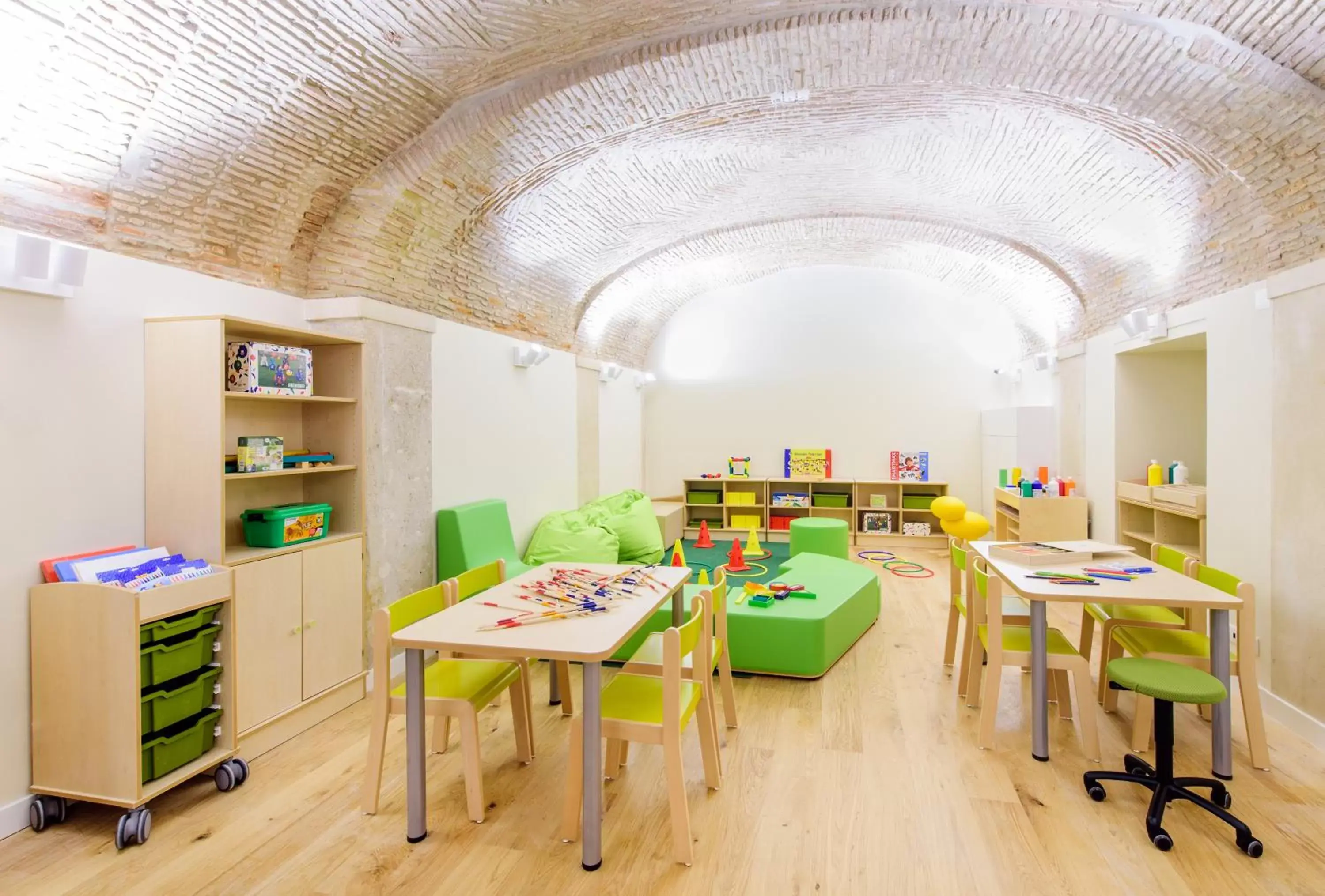 Kids's club, Restaurant/Places to Eat in Martinhal Lisbon Chiado