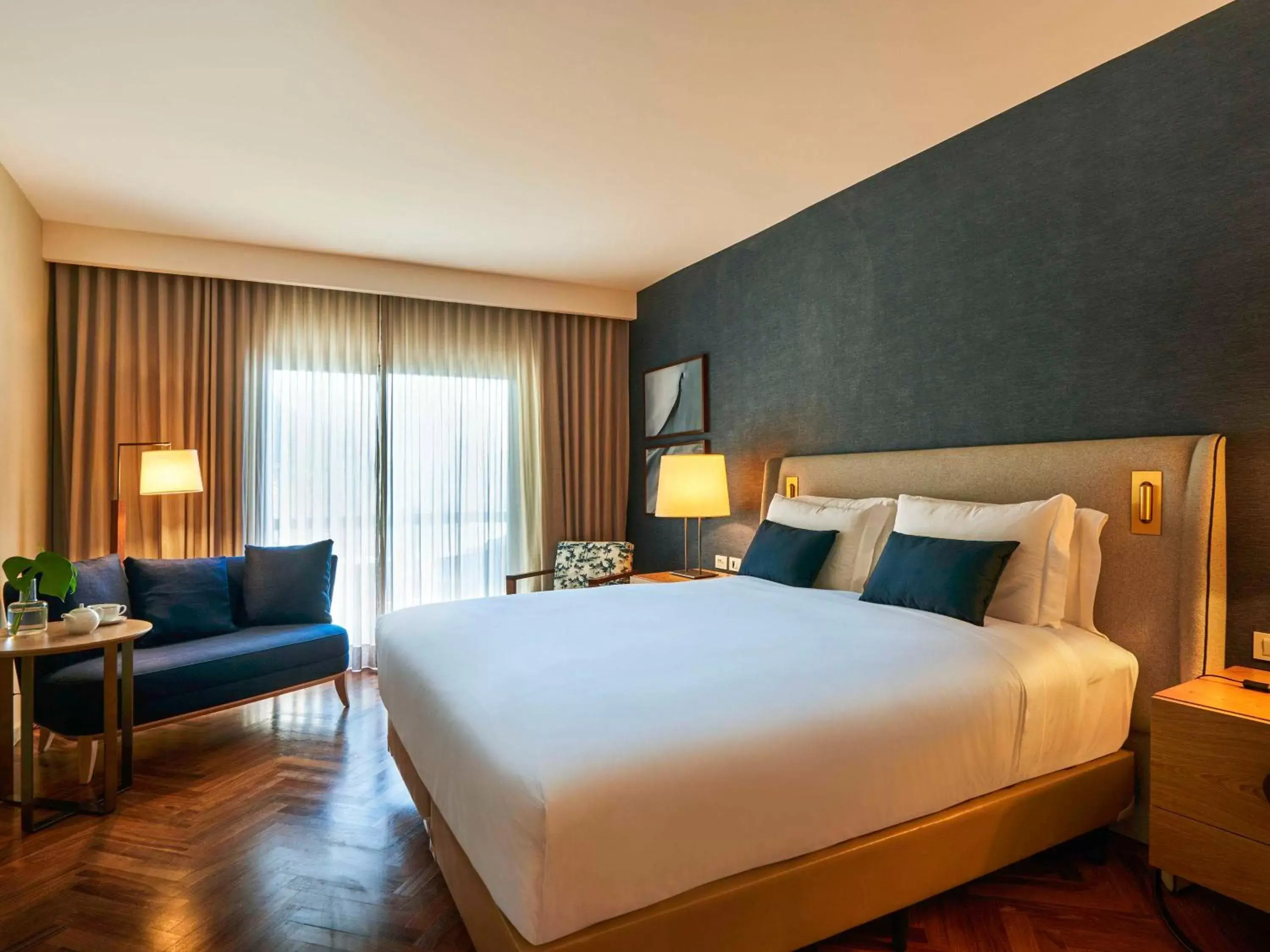 Fairmont Gold King Room with City View in Fairmont Rio de Janeiro Copacabana Fairmont Gold King Room with City View in Fairmont Rio de Janeiro Copacabana