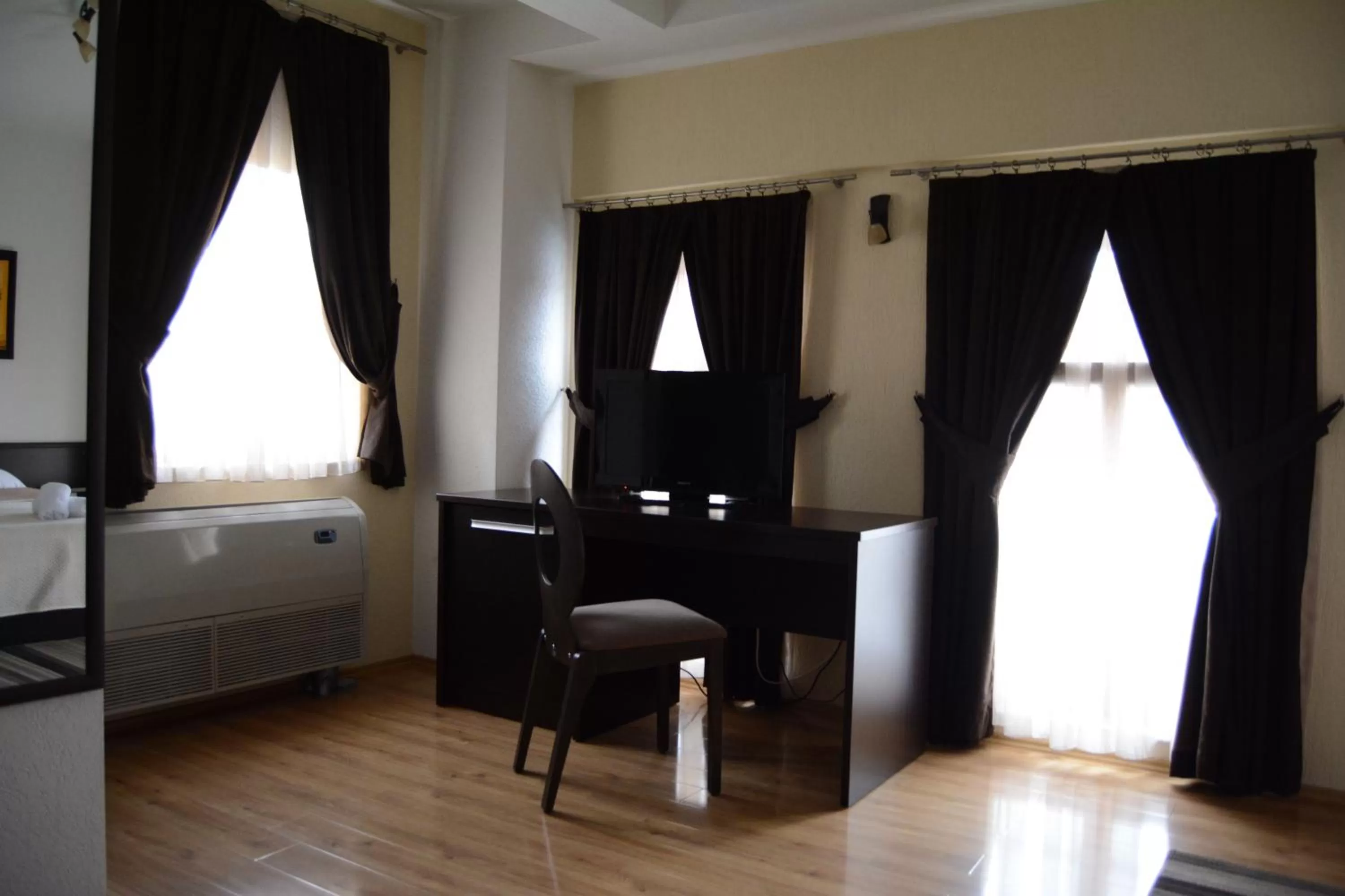 Other, Bed in Hotel Treff