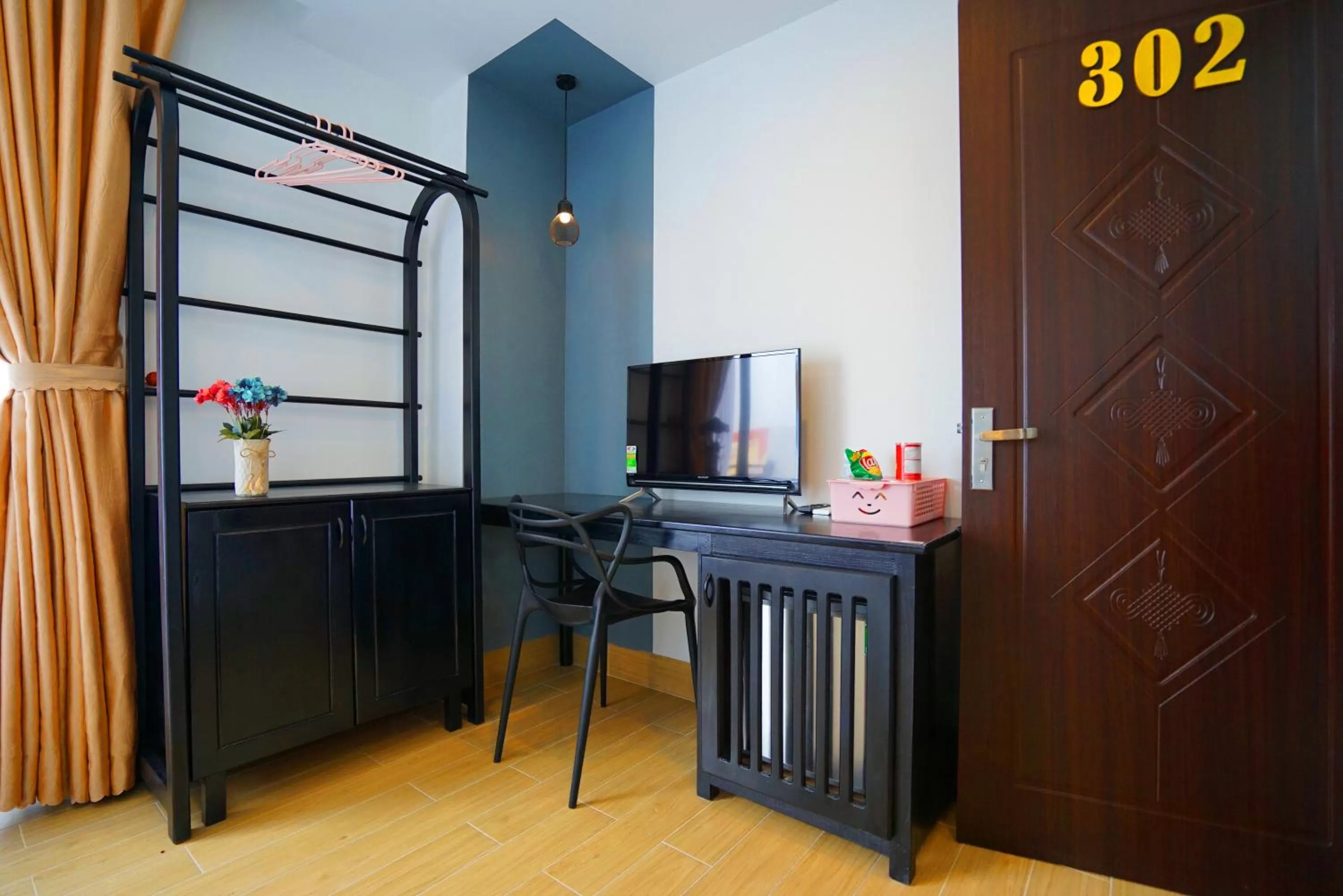 TV and multimedia in Maison Khoi Homestay