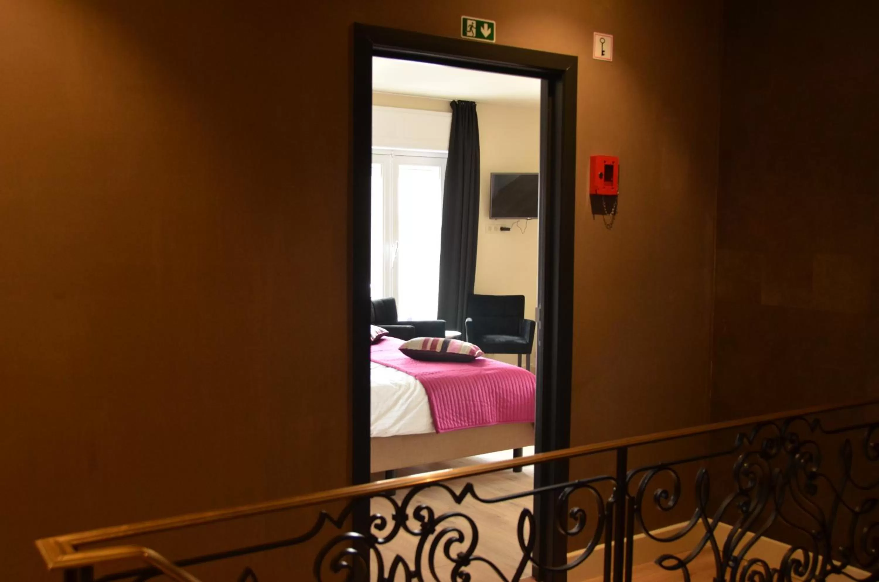 Property building, Bed in B&B Amylia