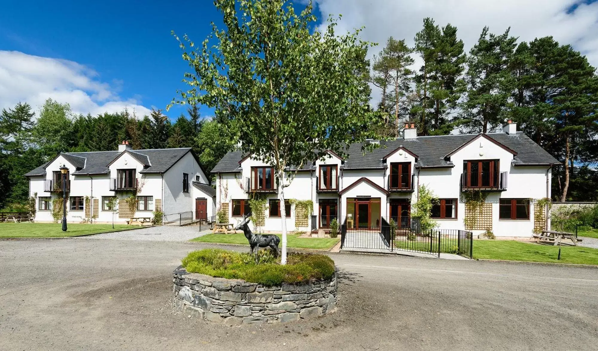 Property Building in The Atholl Palace