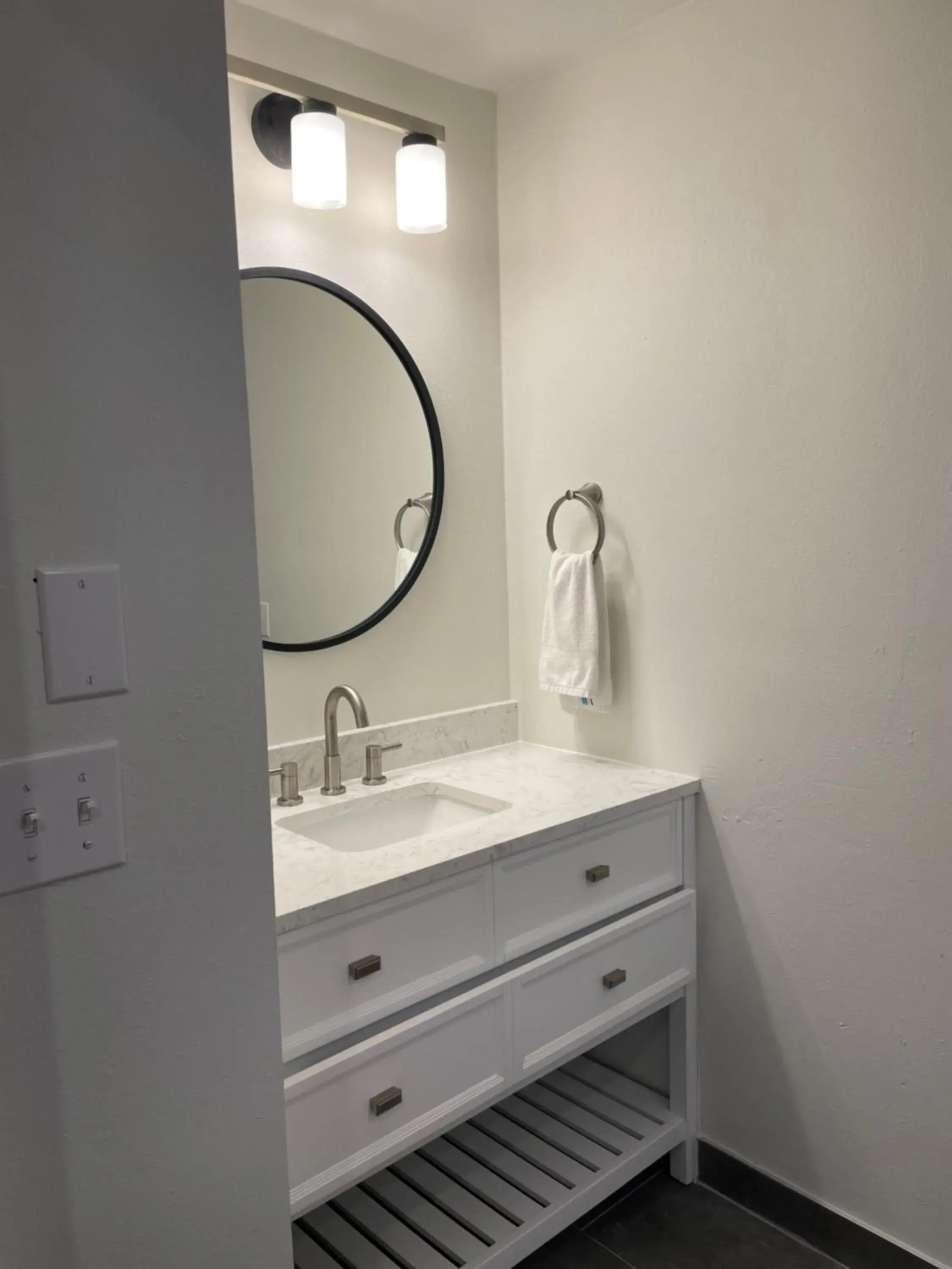 Bathroom in Ramada by Wyndham Studio Suites Dothan