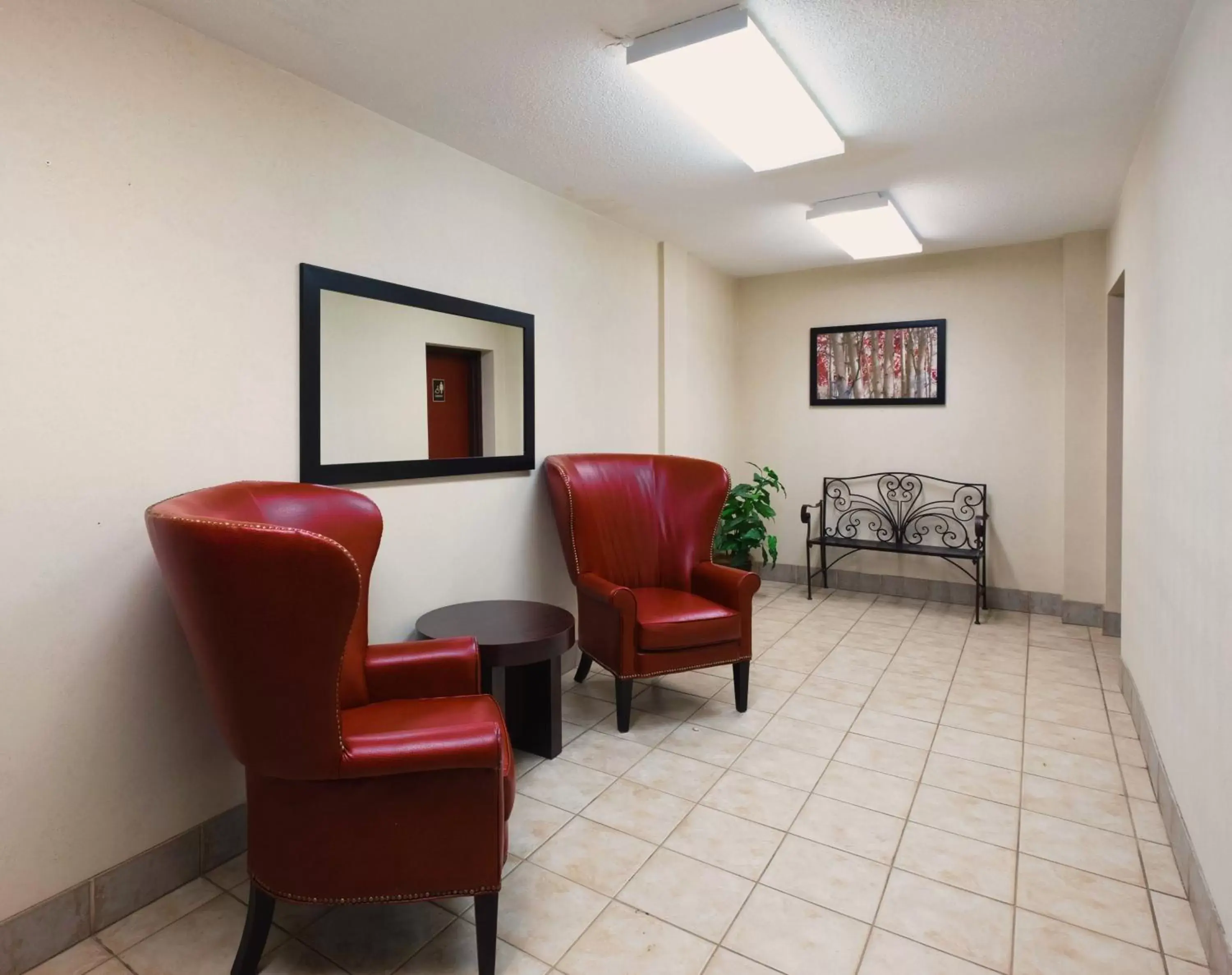 Other, Seating Area in Red Roof Inn PLUS+ South Deerfield - Amherst