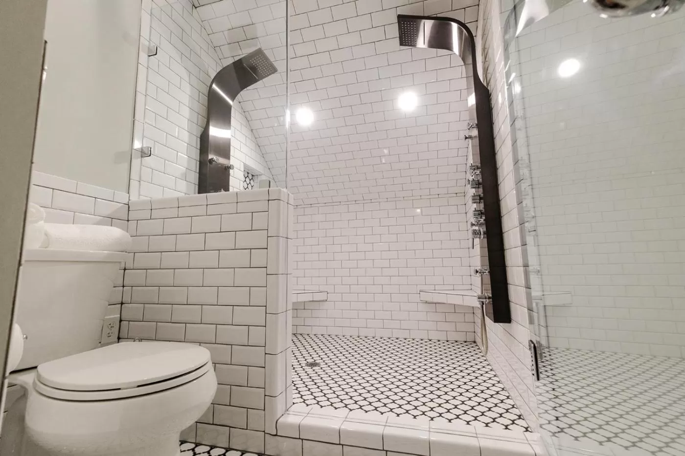 Double Oaks Bed & Breakfast