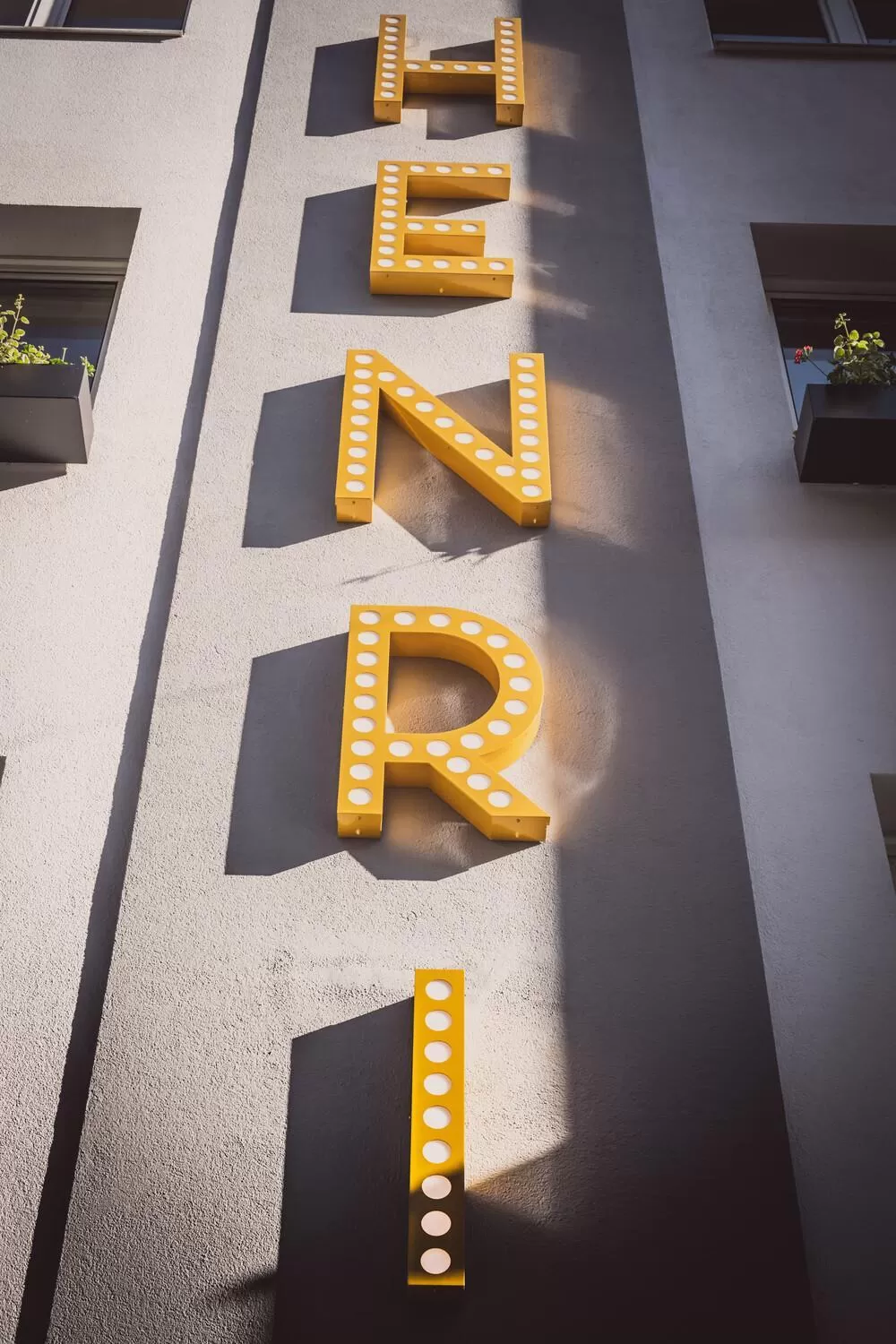 Facade/entrance in HENRI Hotel Wien Siebterbezirk