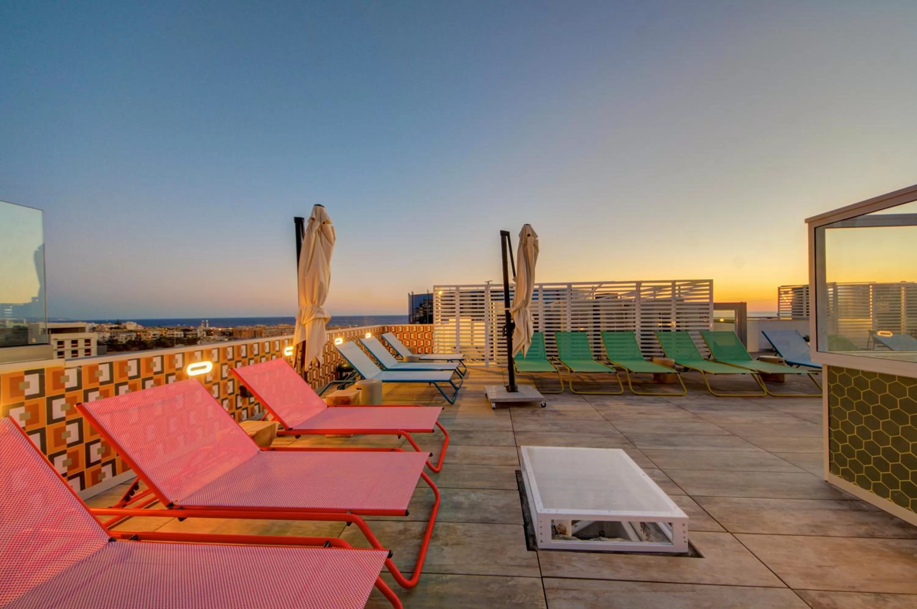 sunbed in IKYK Hotel- IK Collection