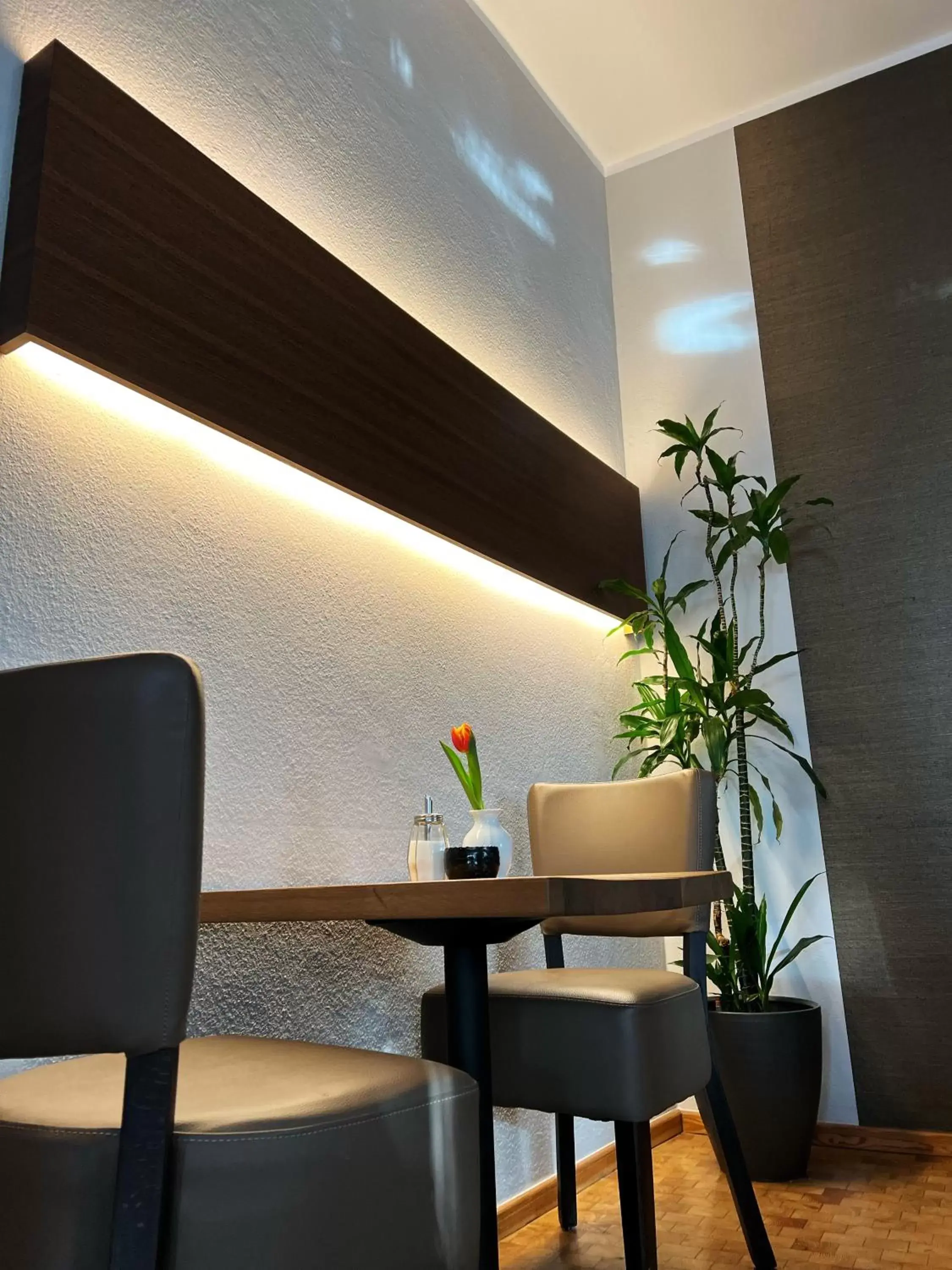 Lounge or bar, Restaurant/Places to Eat in Hotel Prinz