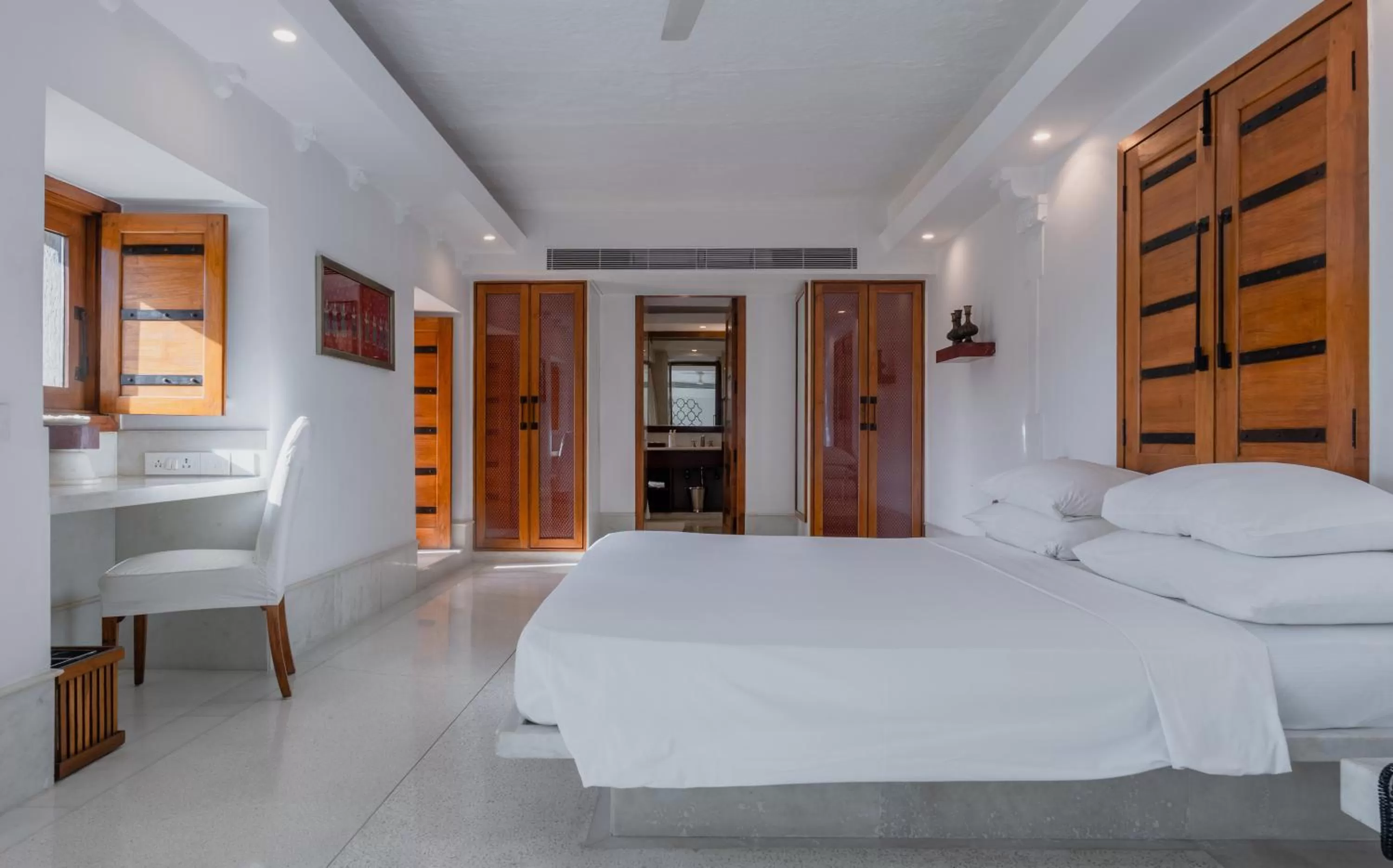 Bedroom, Bed in RAAS Devigarh