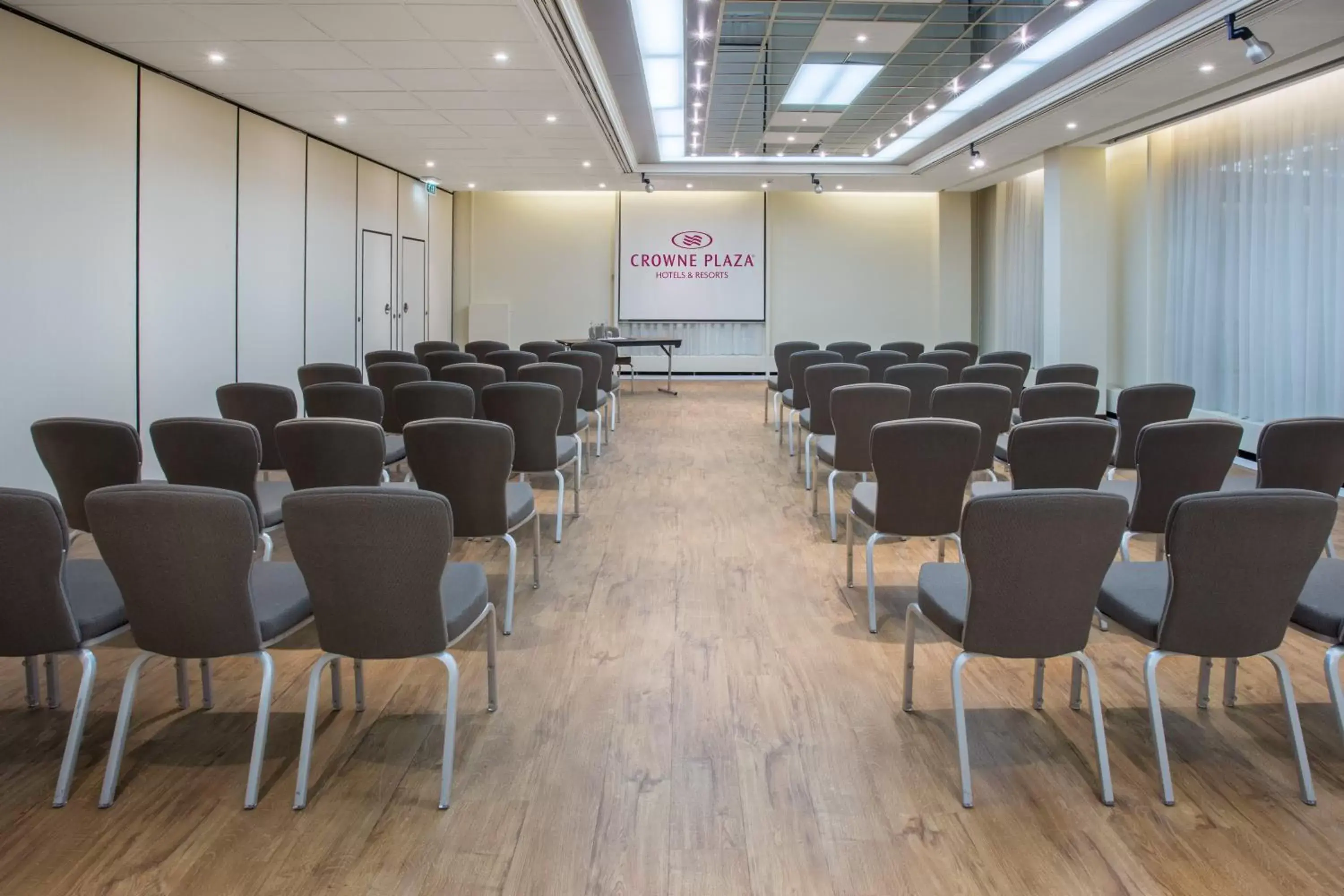 Meeting/conference room in Crowne Plaza Maastricht, an IHG Hotel