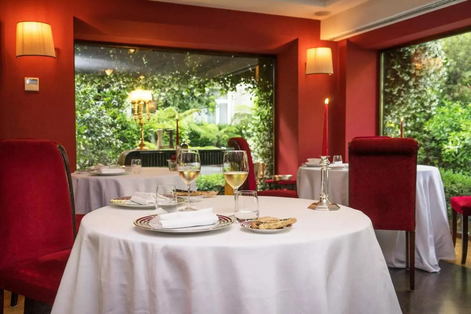 Restaurant/places to eat in Hotel Regency - Small Luxury Hotels of the World