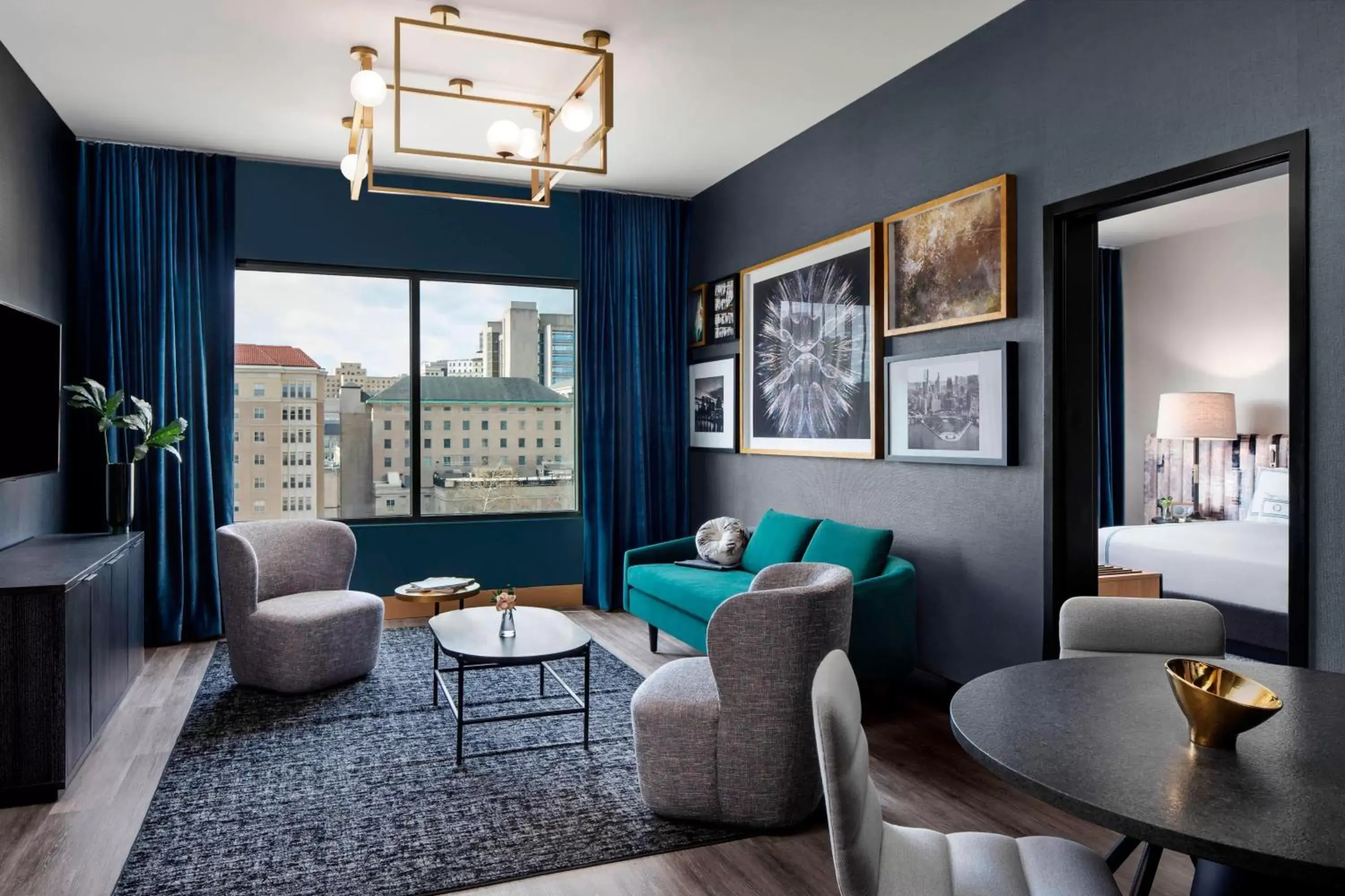 Living room, Seating Area in The Oaklander Hotel, Autograph Collection